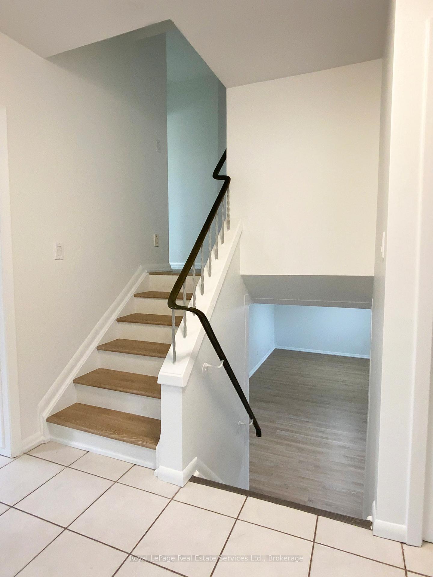 Photo 8 of 395 Erindale Drive, Burlington, Appleby — HOMEH