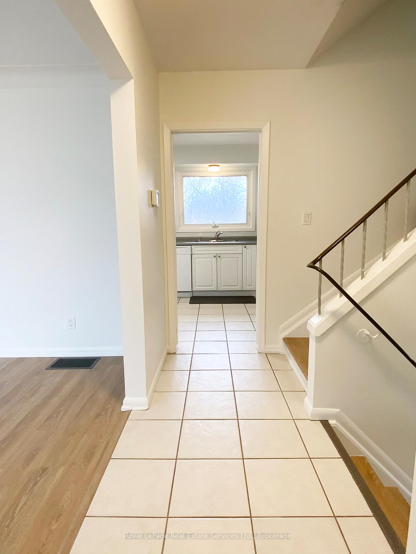 Photo 9 of 395 Erindale Drive, Burlington, Appleby — HOMEH