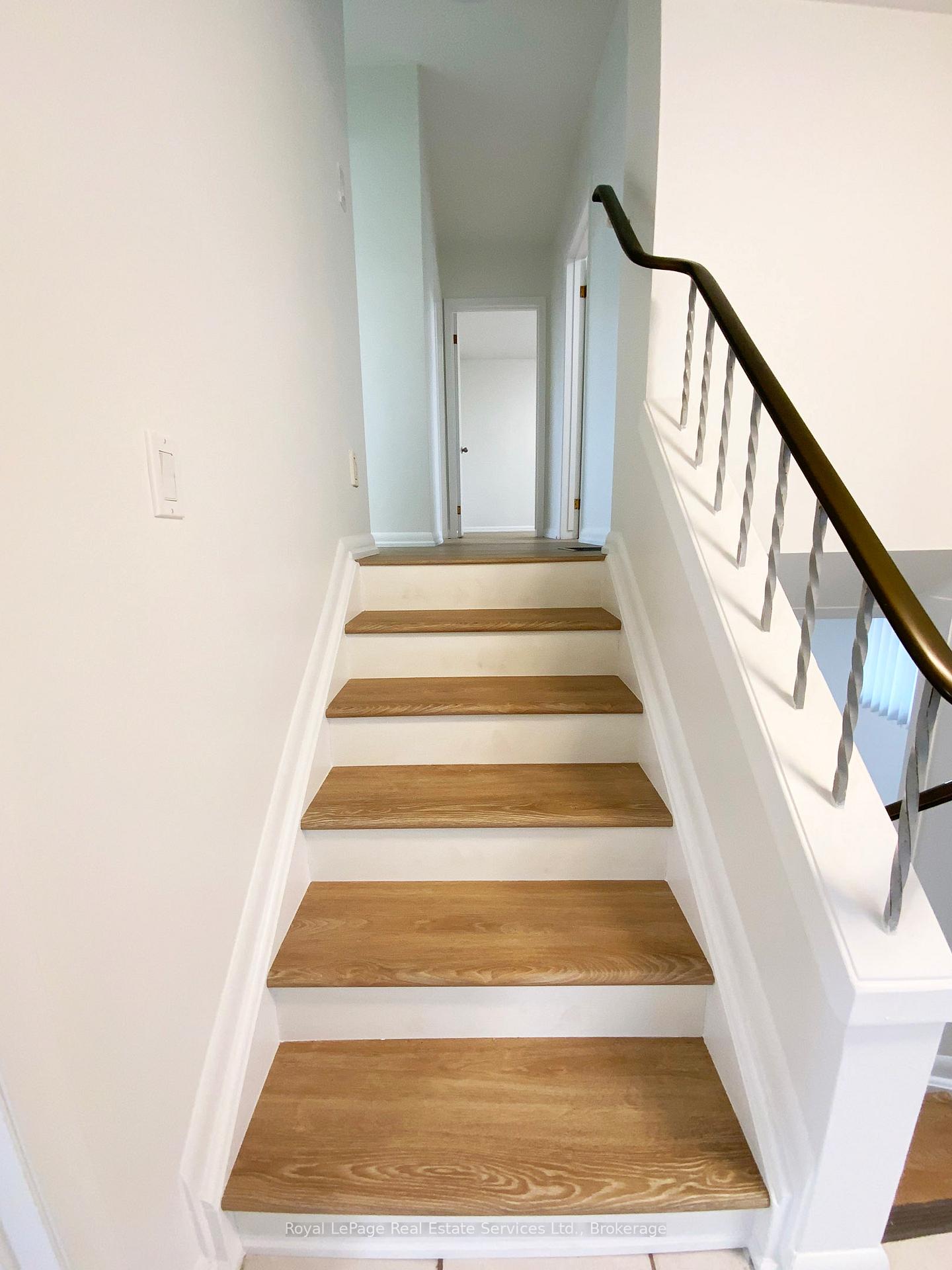 Photo 15 of 395 Erindale Drive, Burlington, Appleby — HOMEH