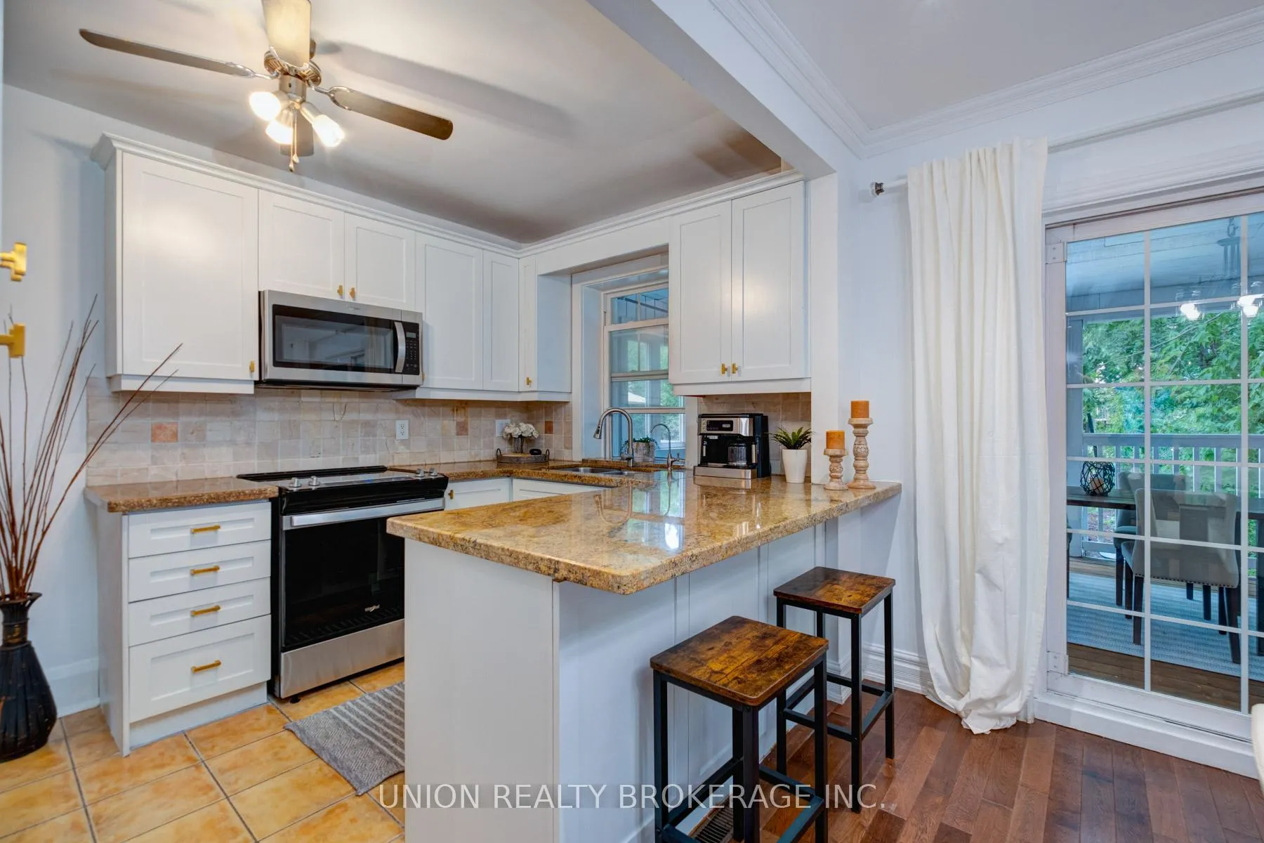Photo 8 of 528 Strathmore Boulevard, Toronto, Danforth — HOMEH