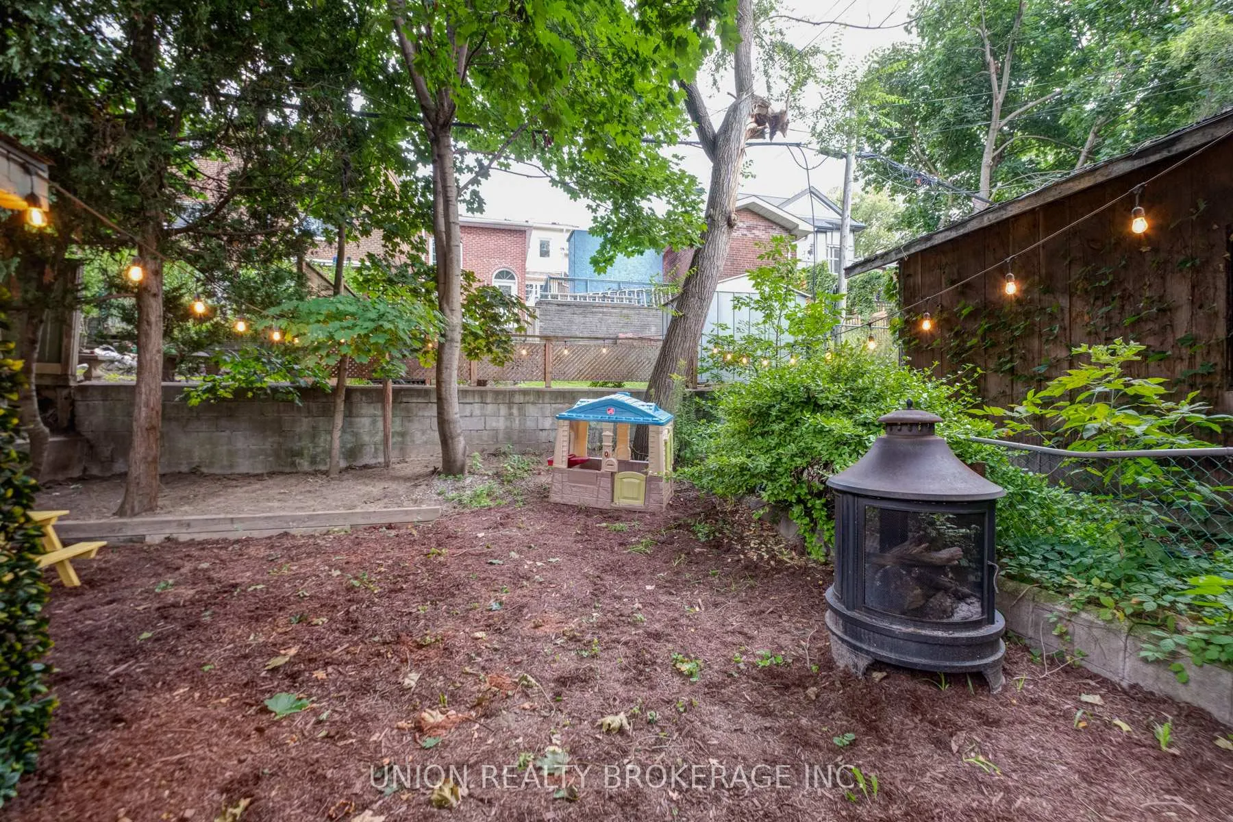 Photo 27 of 528 Strathmore Boulevard, Toronto, Danforth — HOMEH