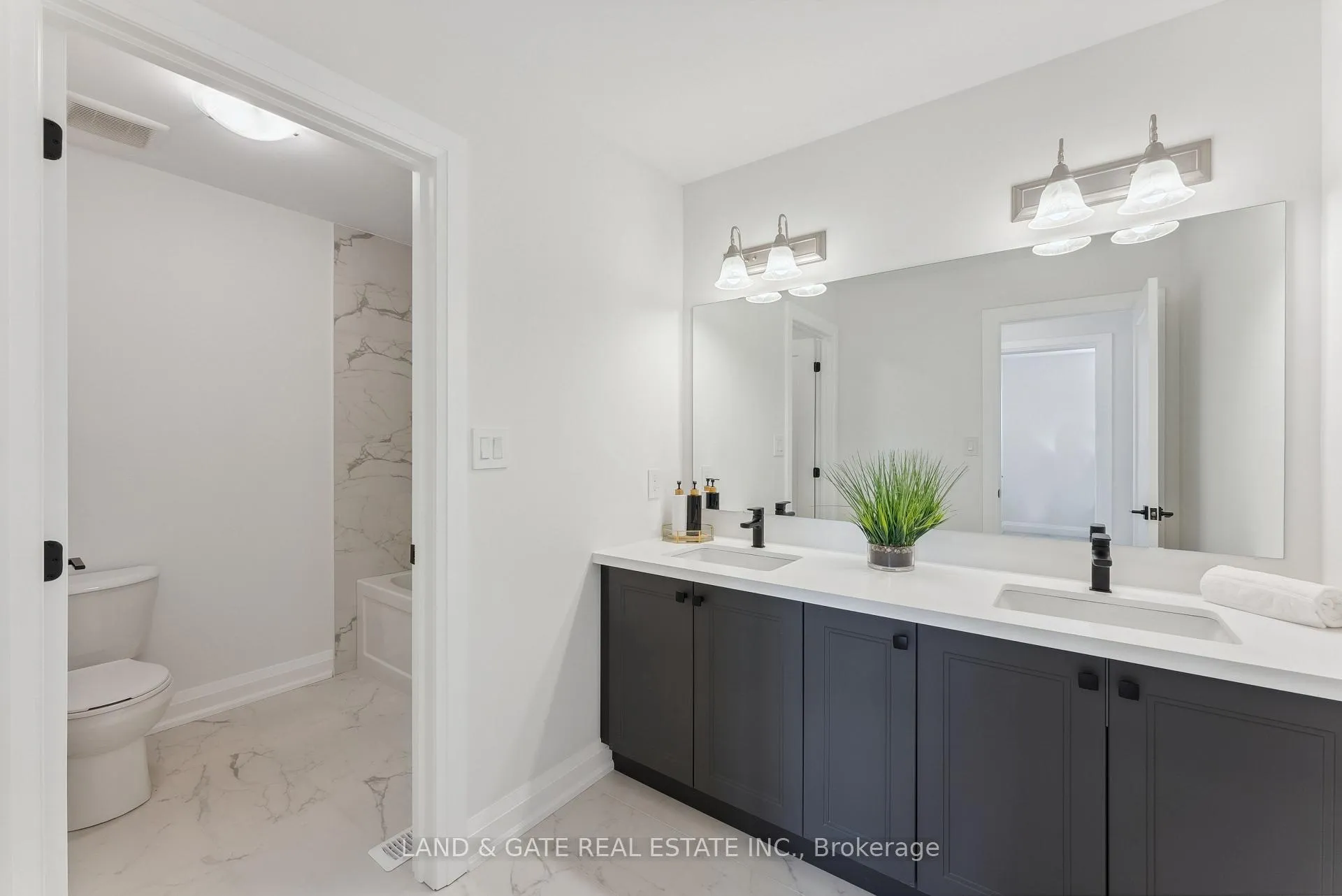 Photo 28 of 993 Queensdale Avenue, Oshawa, Donevan — HOMEH