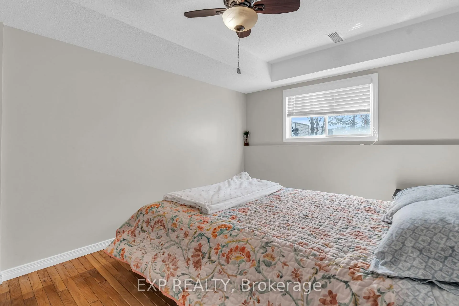 Photo 17 of Unit Unit A, 669 Pinerow Crescent, Waterloo — HOMEH