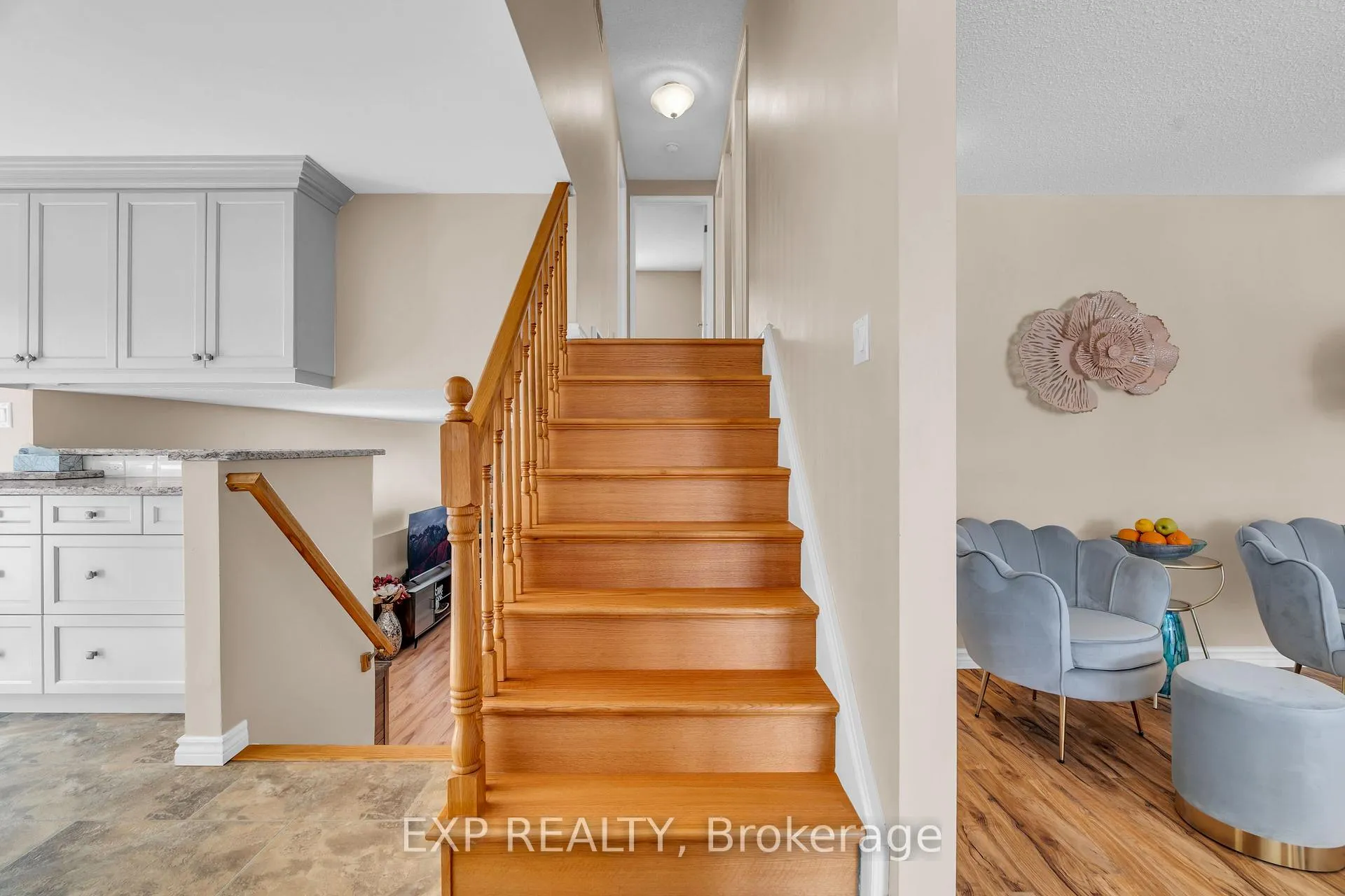 Photo 19 of Unit Unit A, 669 Pinerow Crescent, Waterloo — HOMEH