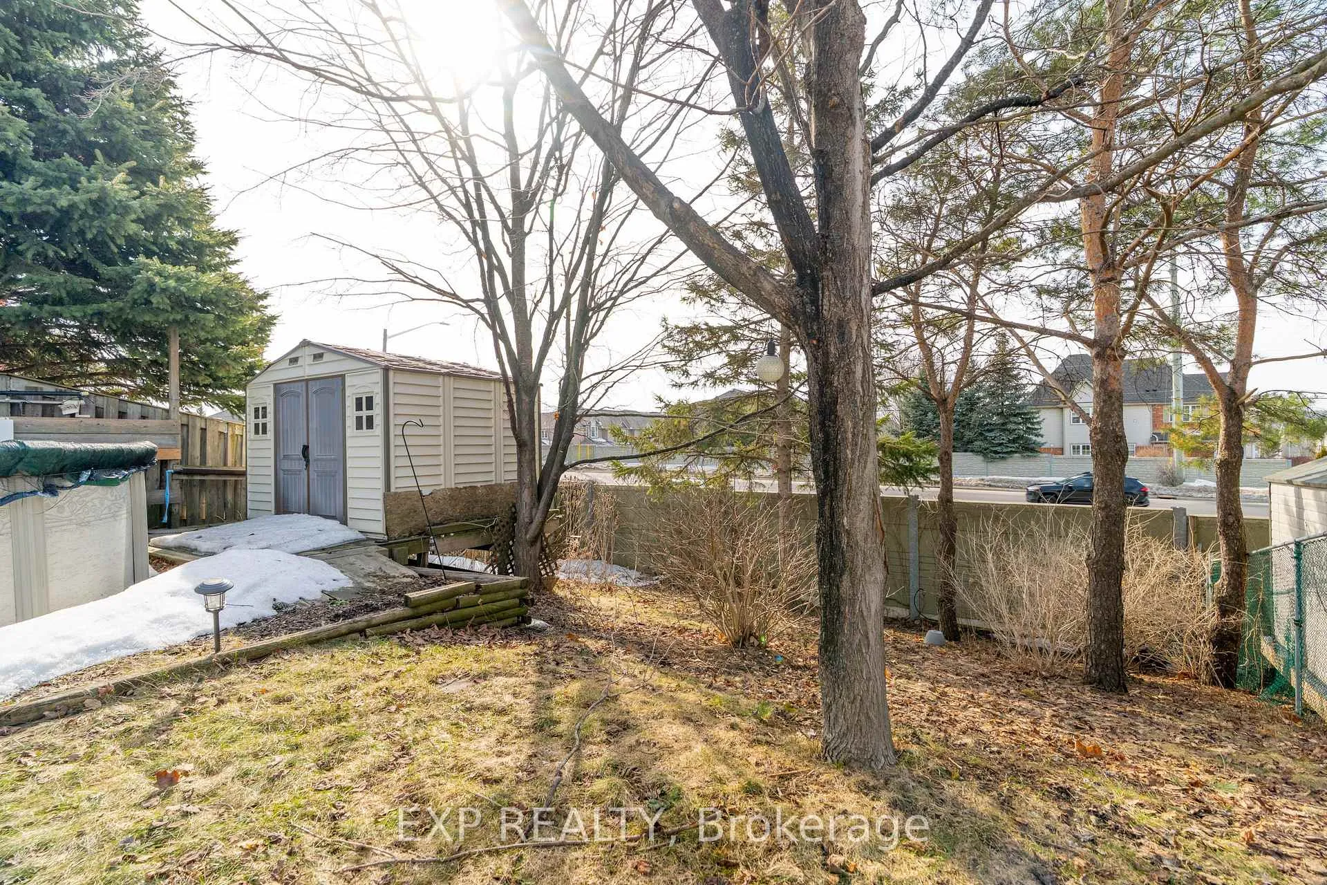Photo 33 of Unit Unit A, 669 Pinerow Crescent, Waterloo — HOMEH