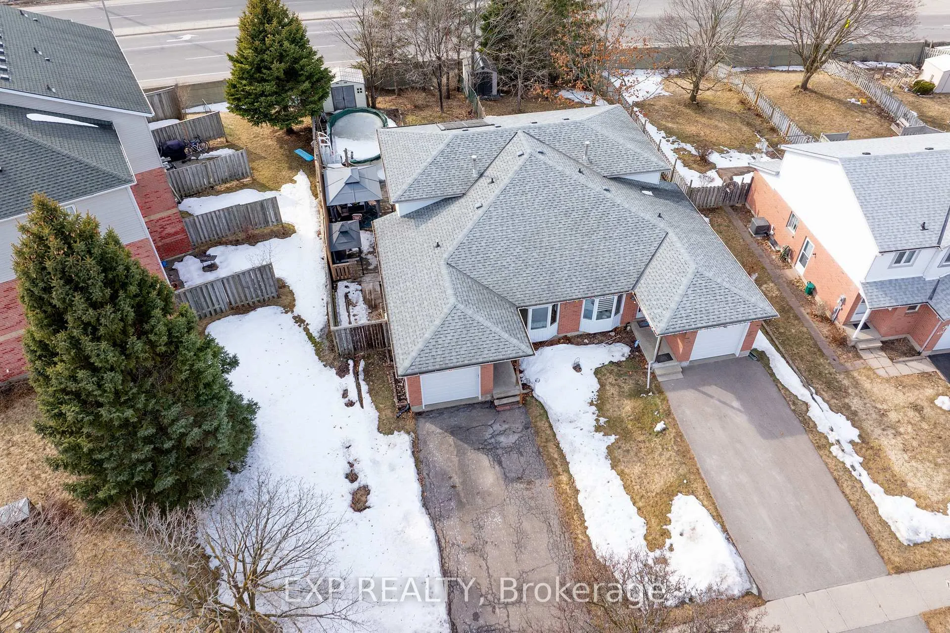 Photo 36 of Unit Unit A, 669 Pinerow Crescent, Waterloo — HOMEH