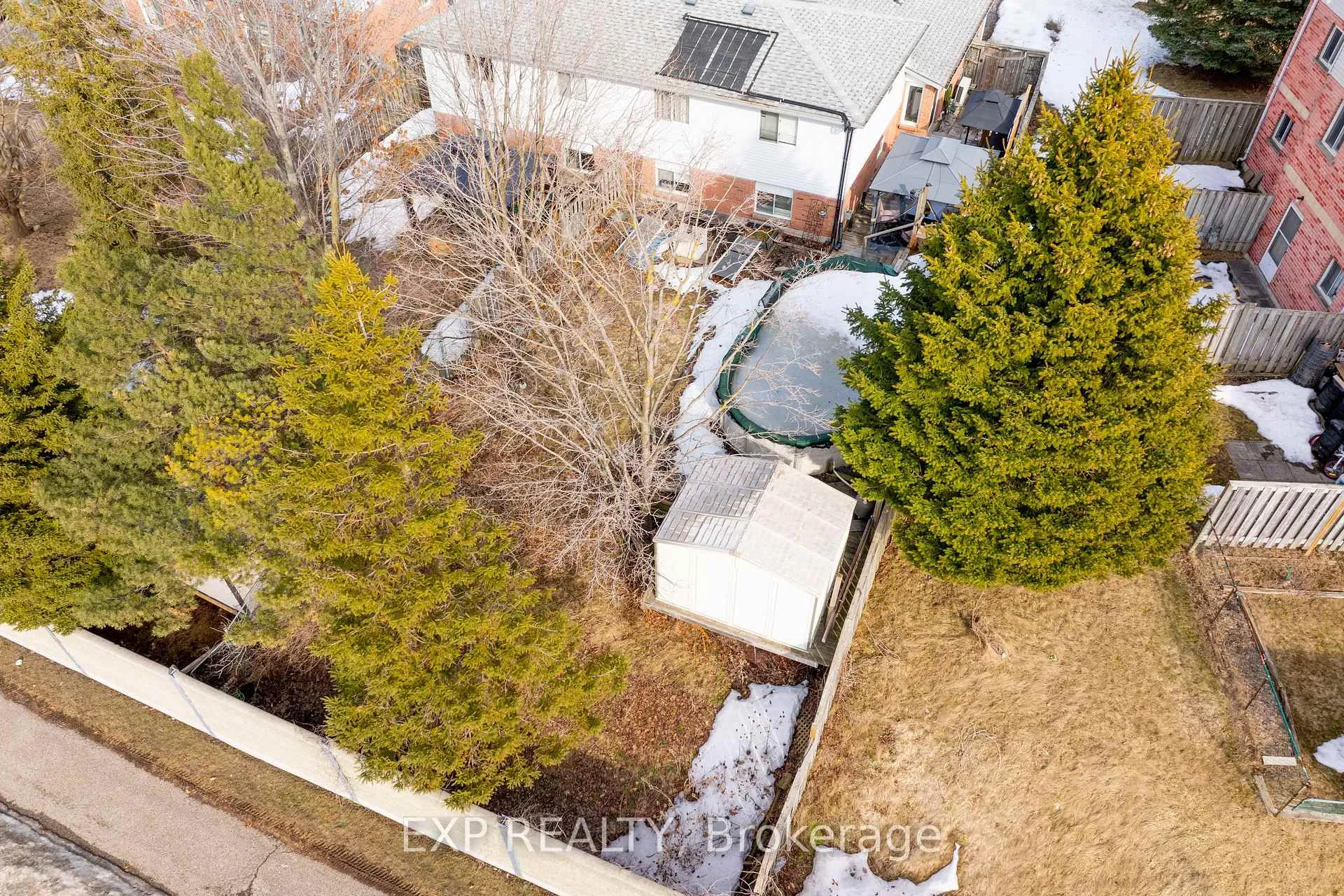 Photo 40 of Unit Unit A, 669 Pinerow Crescent, Waterloo — HOMEH