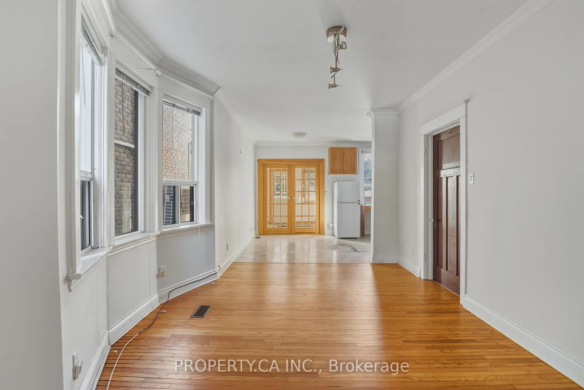Photo 9 of 46 Rainsford Road, Toronto, The Beaches — HOMEH