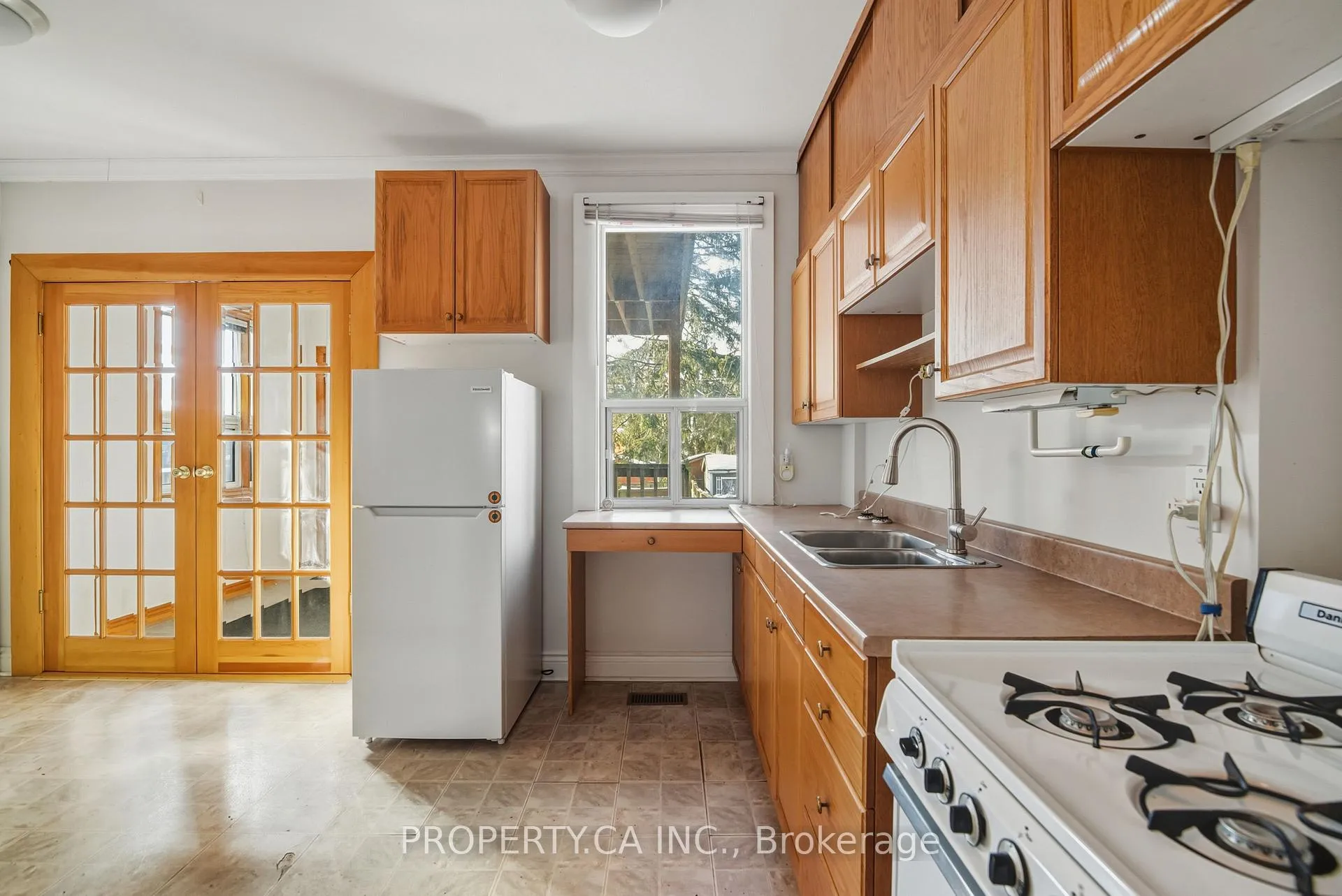 Photo 16 of 46 Rainsford Road, Toronto, The Beaches — HOMEH