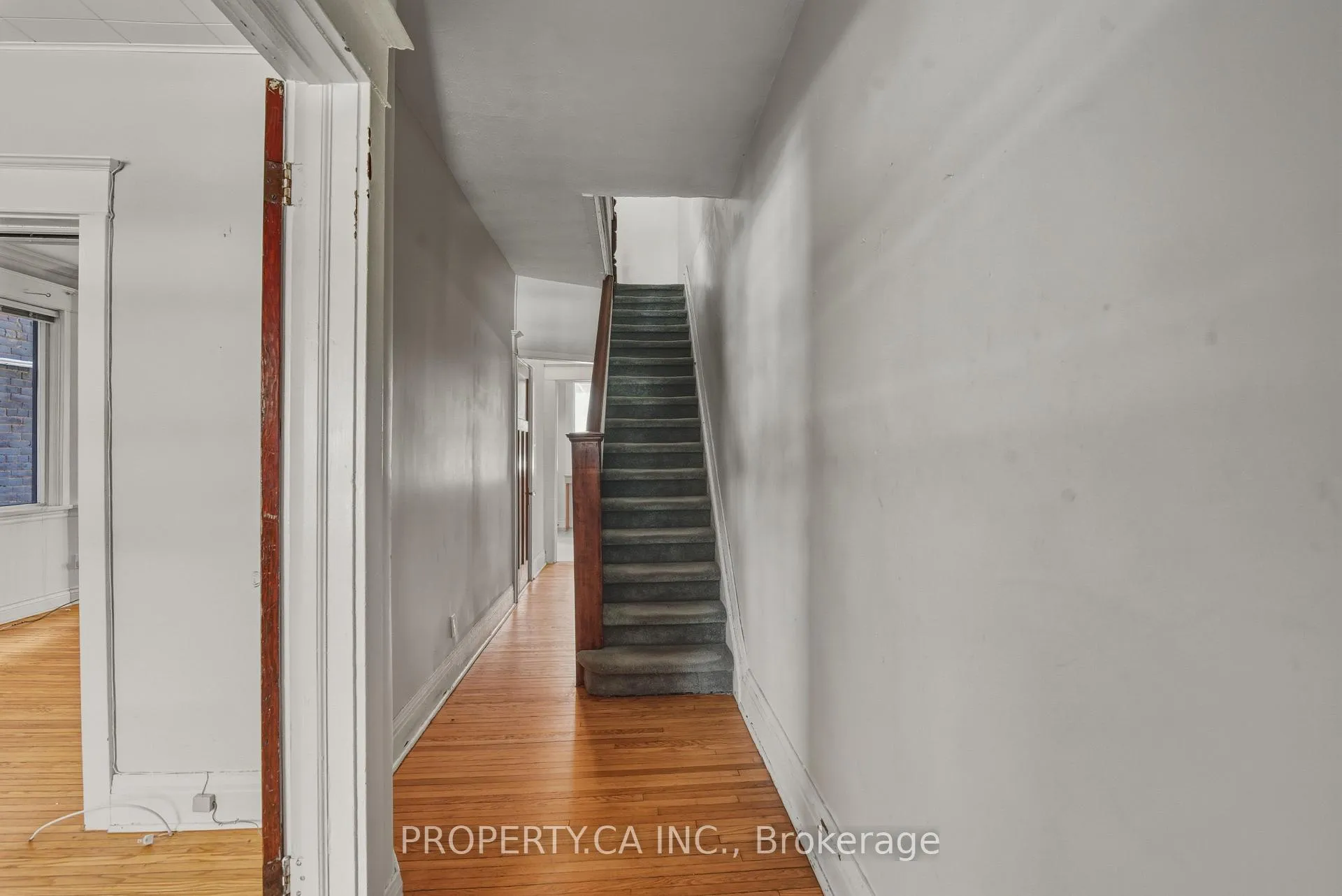 Photo 19 of 46 Rainsford Road, Toronto, The Beaches — HOMEH