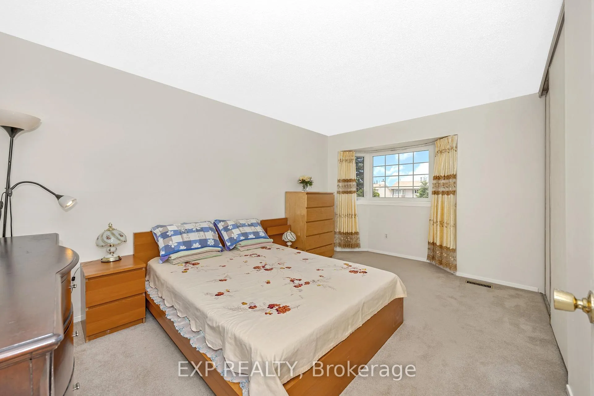 Photo 25 of 29 Gowrie Drive, Ottawa, Kanata - Glencairn/Hazeldean — HOMEH