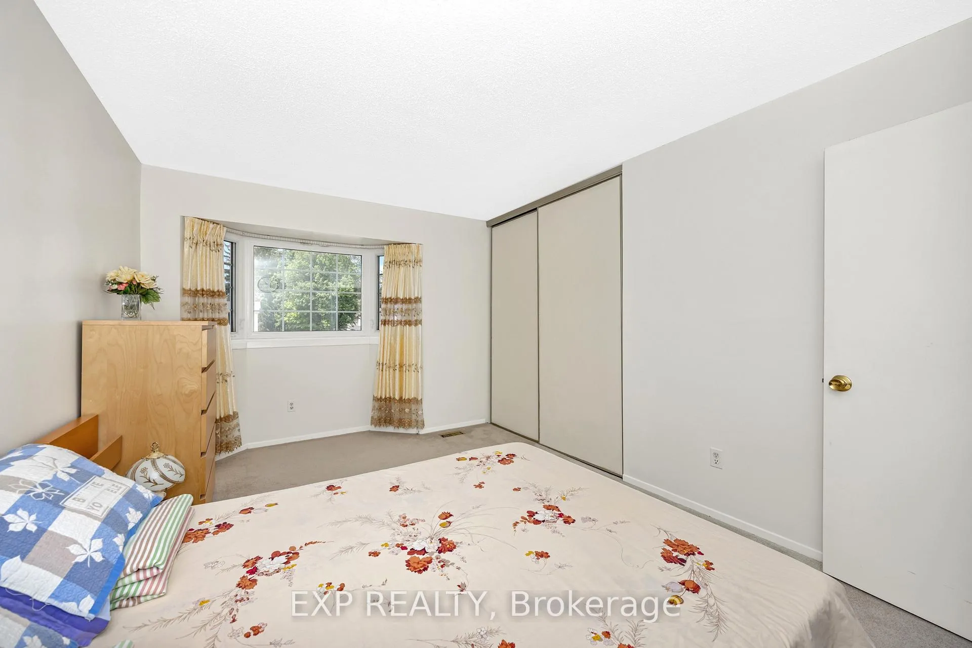 Photo 28 of 29 Gowrie Drive, Ottawa, Kanata - Glencairn/Hazeldean — HOMEH