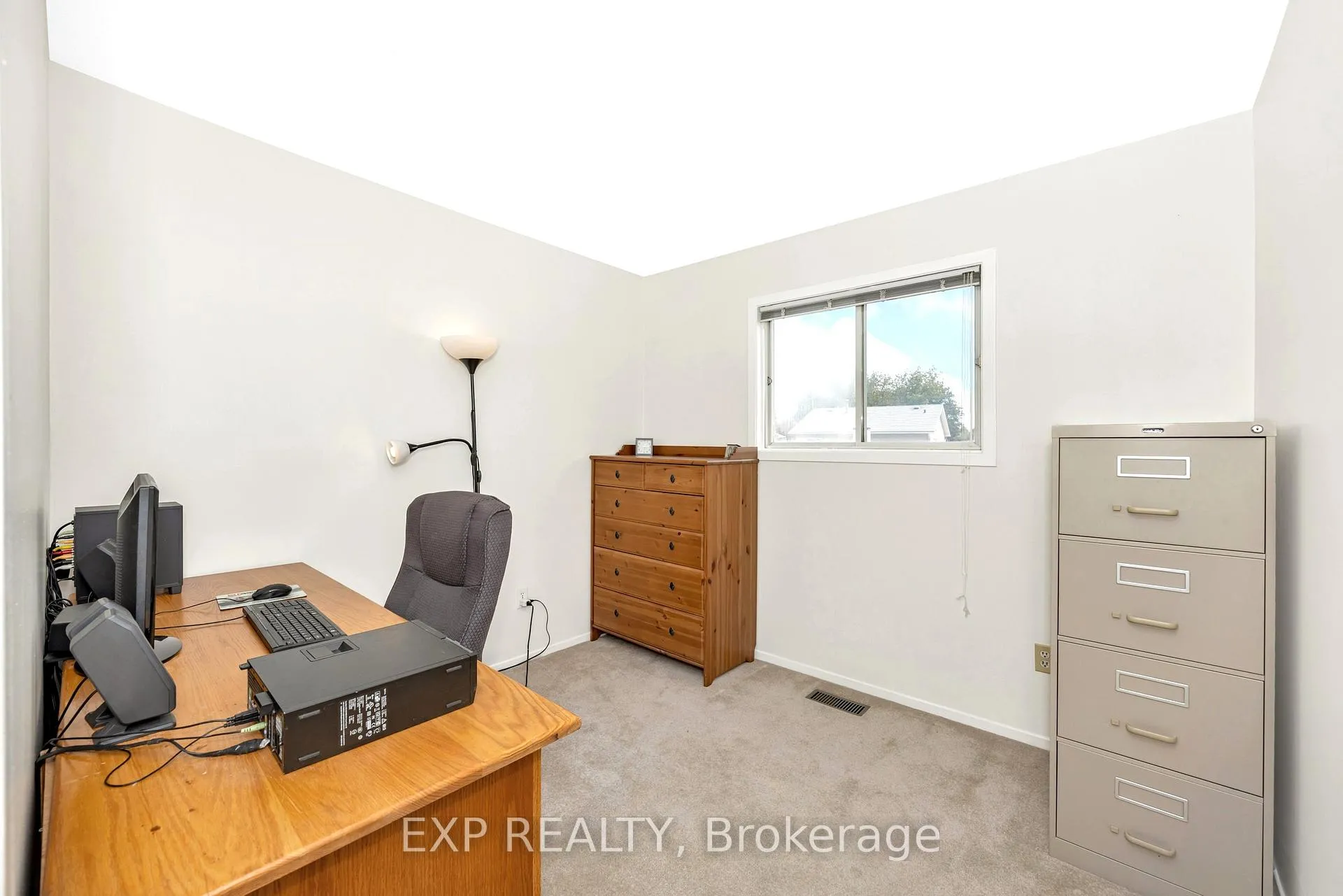 Photo 31 of 29 Gowrie Drive, Ottawa, Kanata - Glencairn/Hazeldean — HOMEH