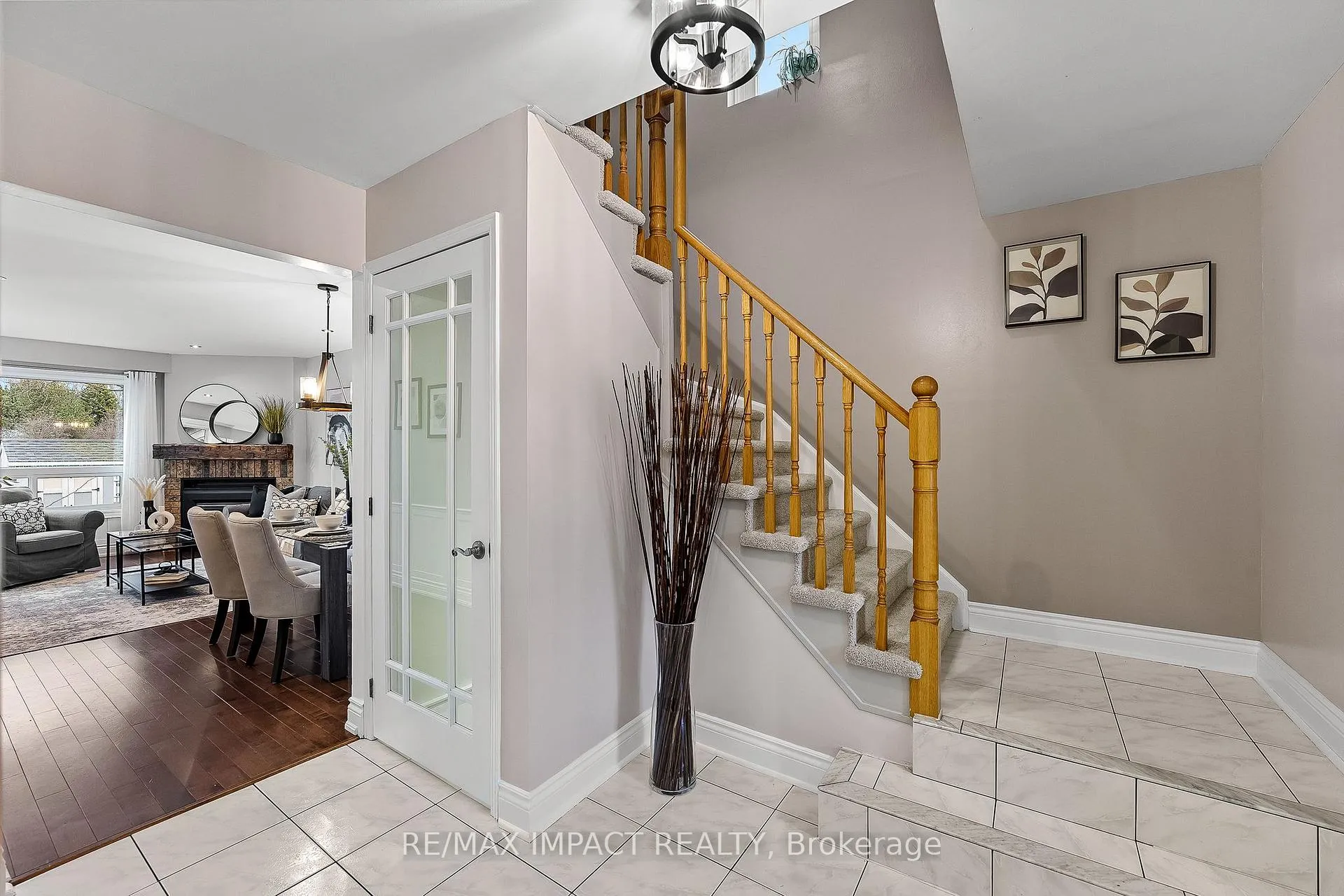 Photo 6 of 46 Windham Crescent, Clarington, Courtice — HOMEH