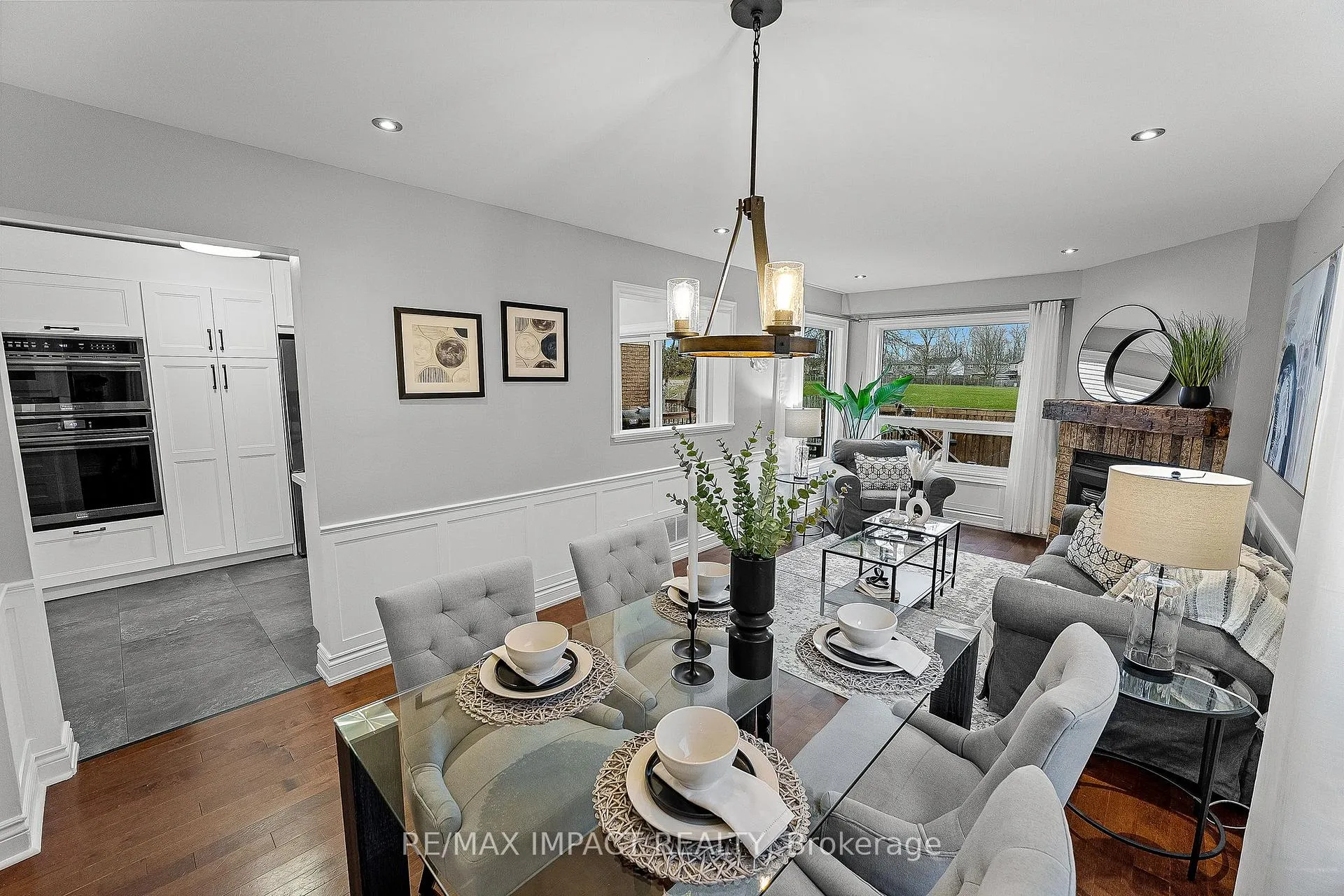 Photo 12 of 46 Windham Crescent, Clarington, Courtice — HOMEH