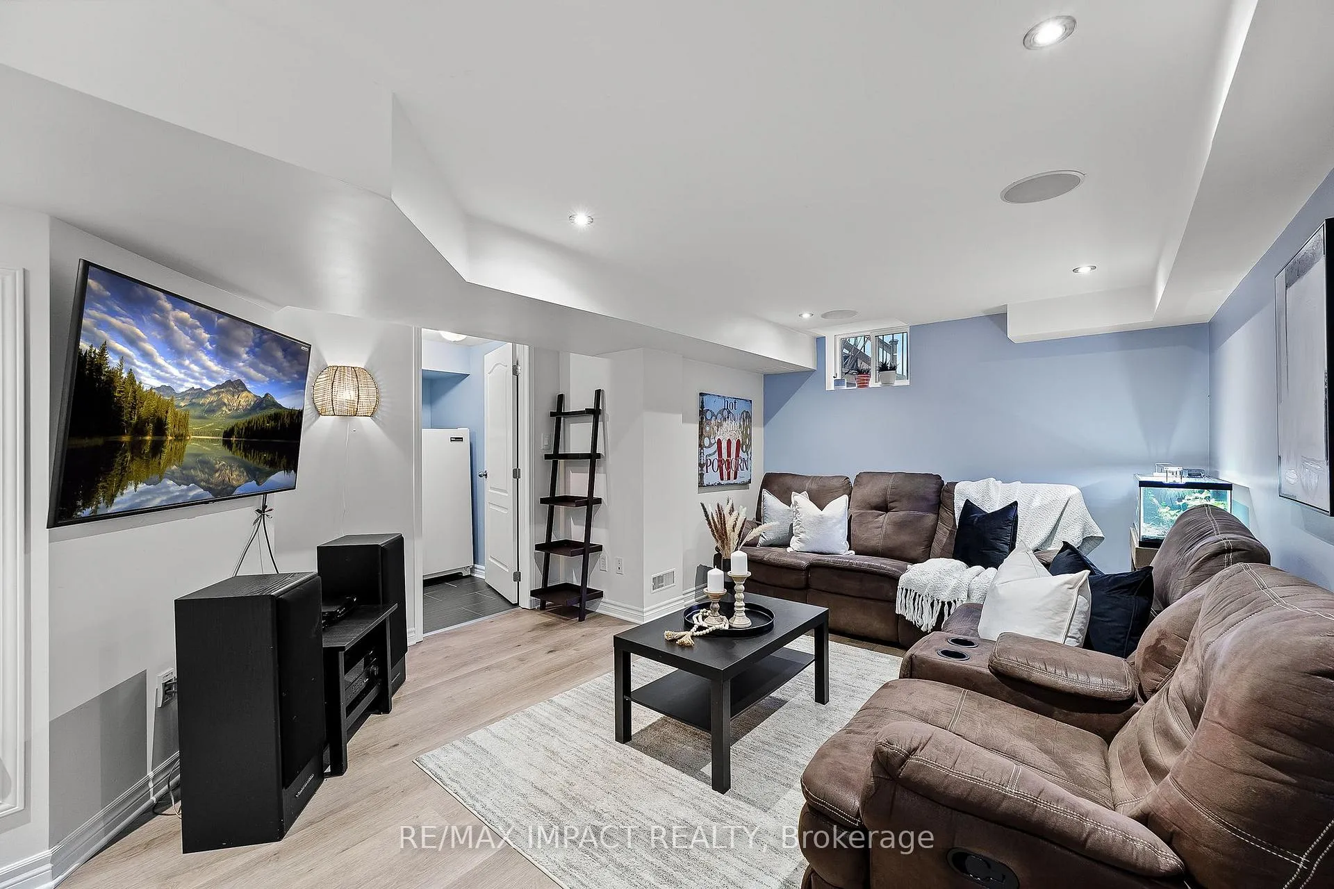 Photo 35 of 46 Windham Crescent, Clarington, Courtice — HOMEH