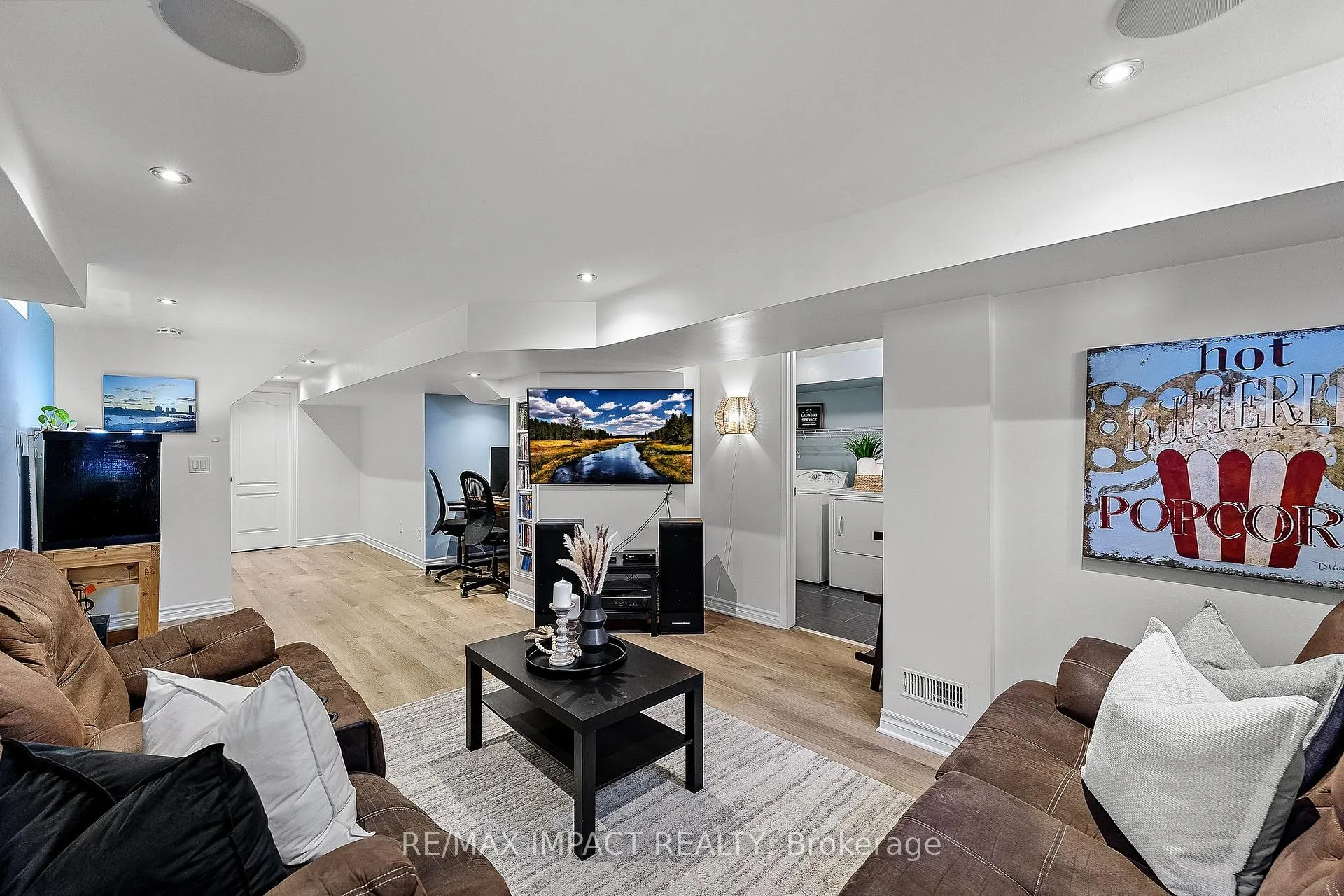 Photo 39 of 46 Windham Crescent, Clarington, Courtice — HOMEH