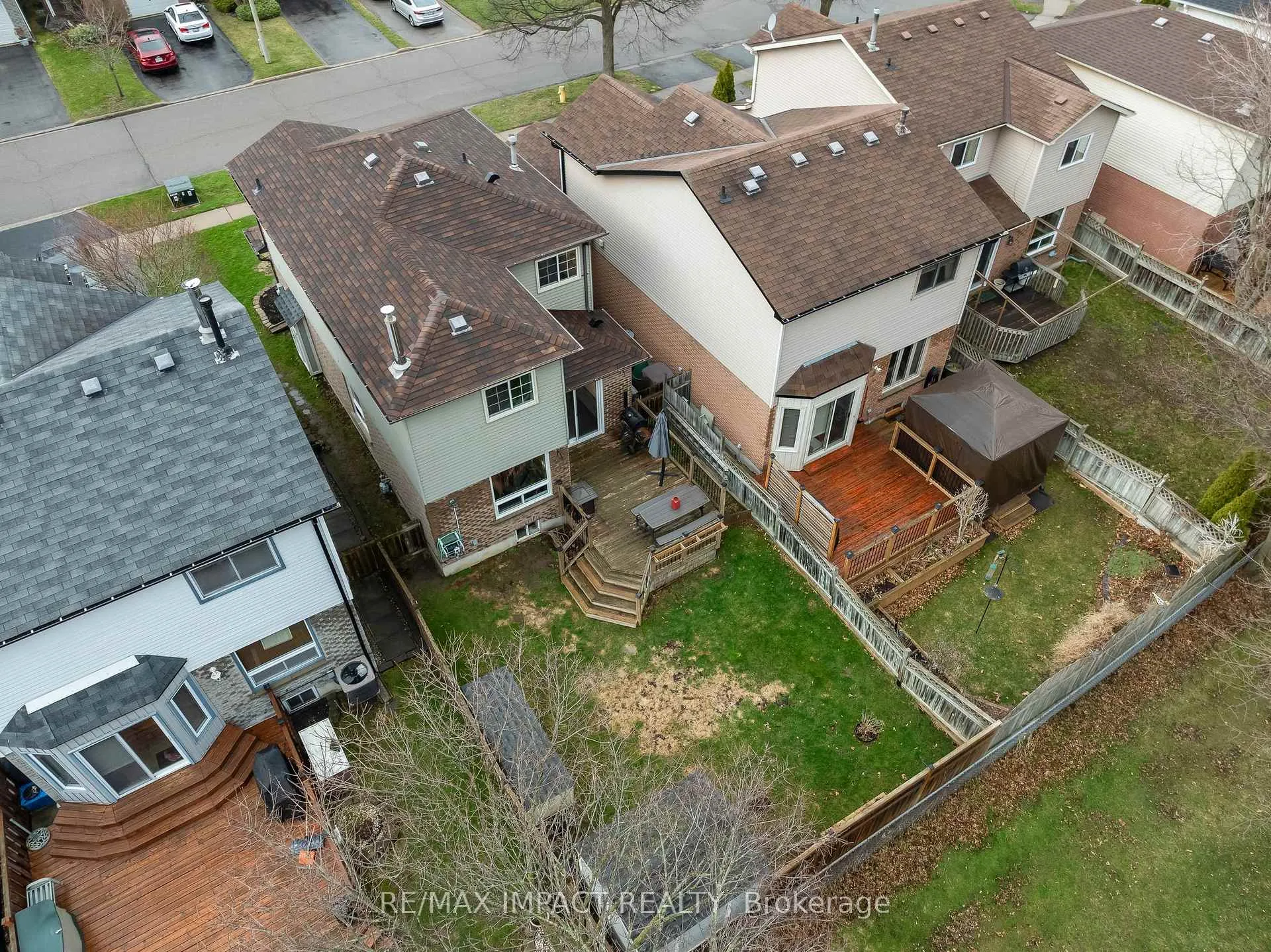 Photo 44 of 46 Windham Crescent, Clarington, Courtice — HOMEH