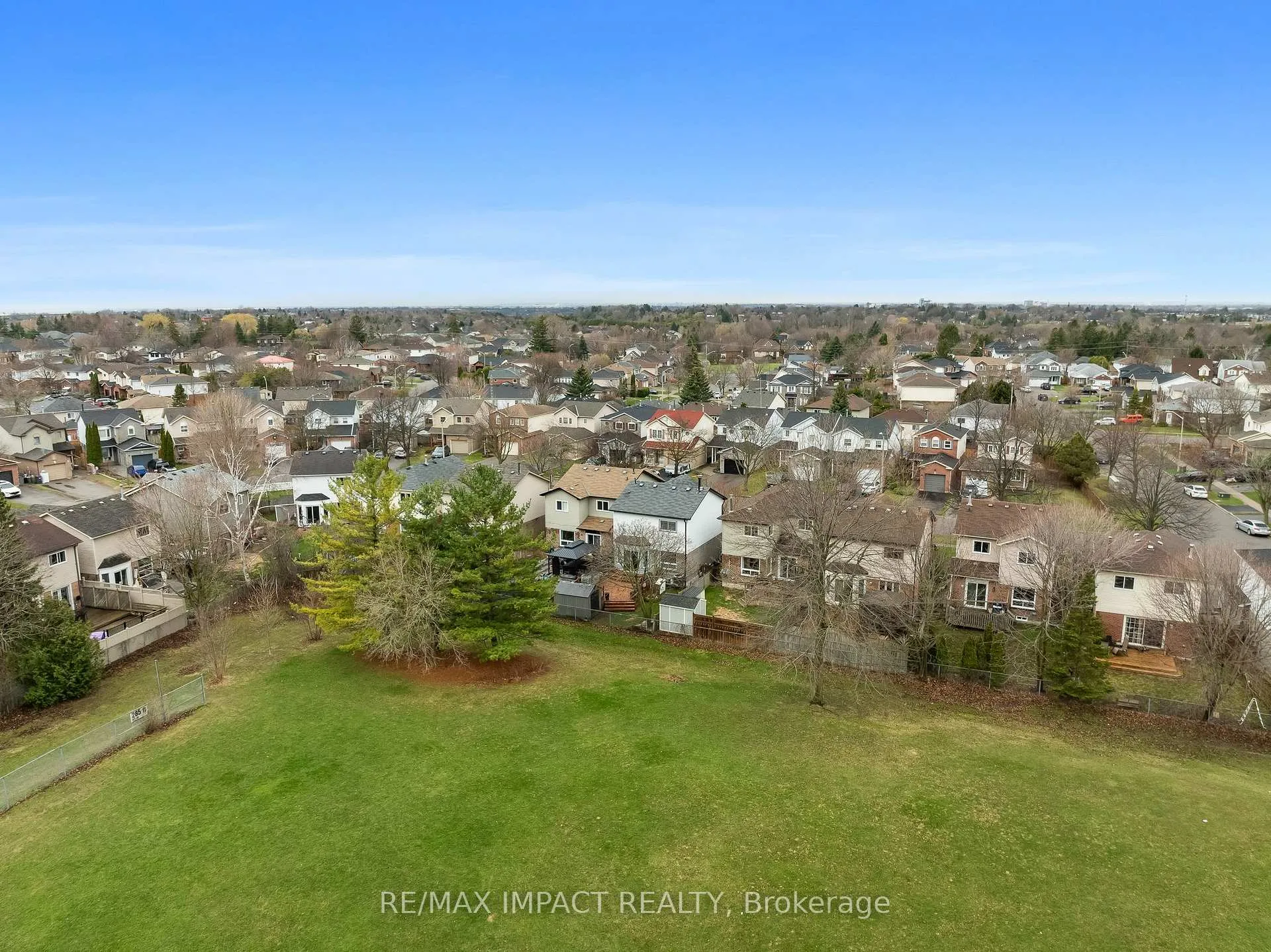 Photo 47 of 46 Windham Crescent, Clarington, Courtice — HOMEH
