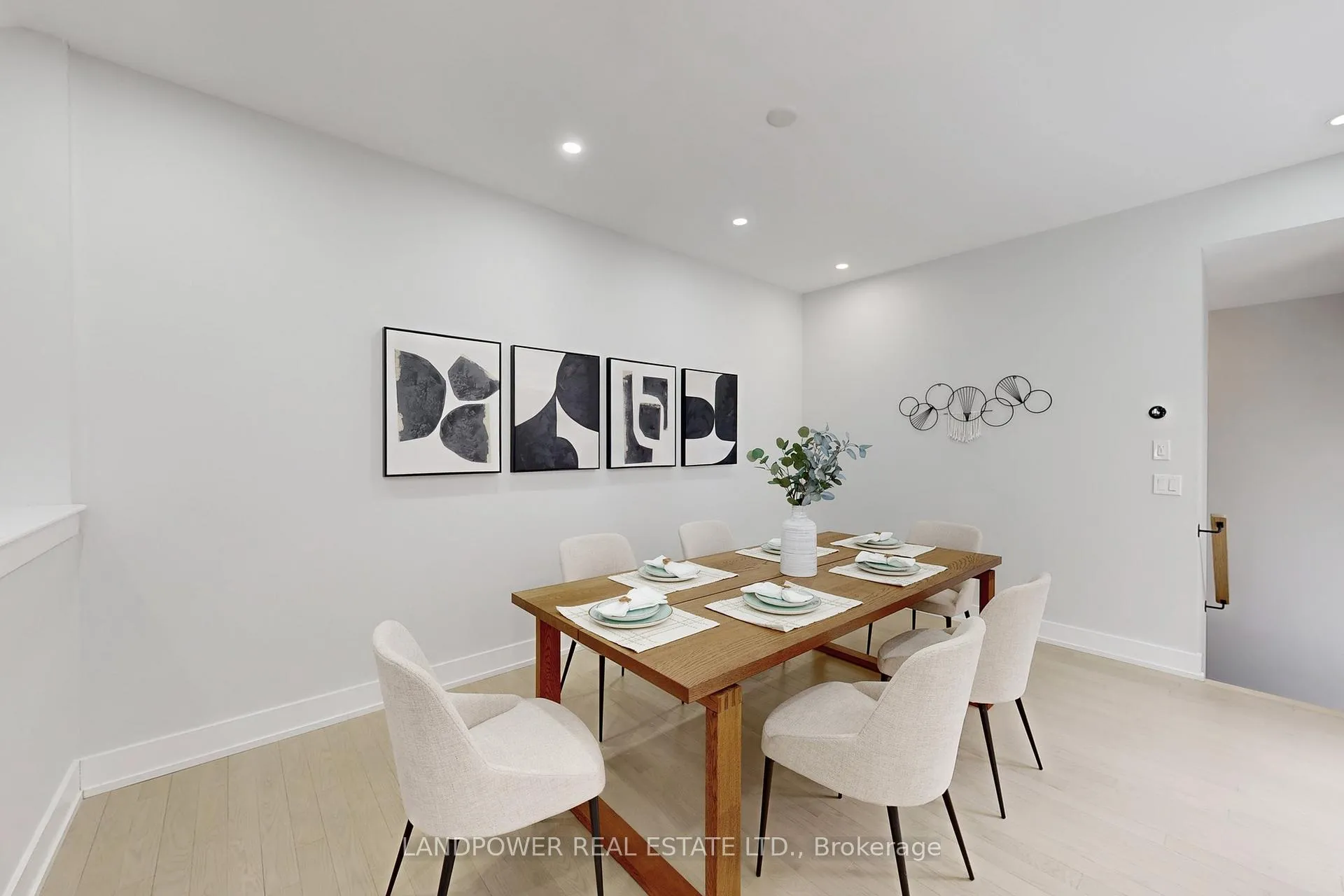 Photo 13 of 13 Parkstone Road, Markham, Angus Glen — HOMEH