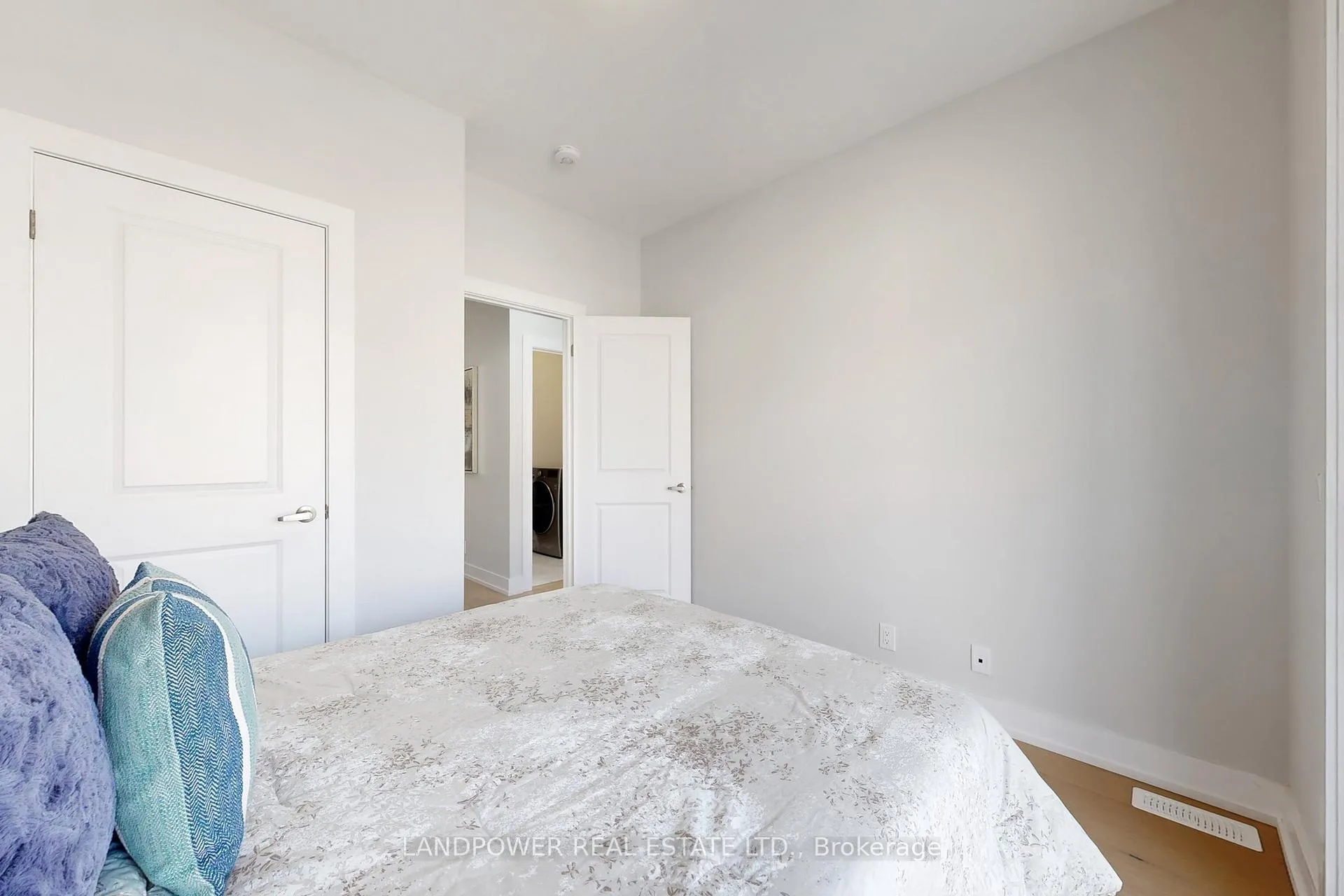 Photo 43 of 13 Parkstone Road, Markham, Angus Glen — HOMEH