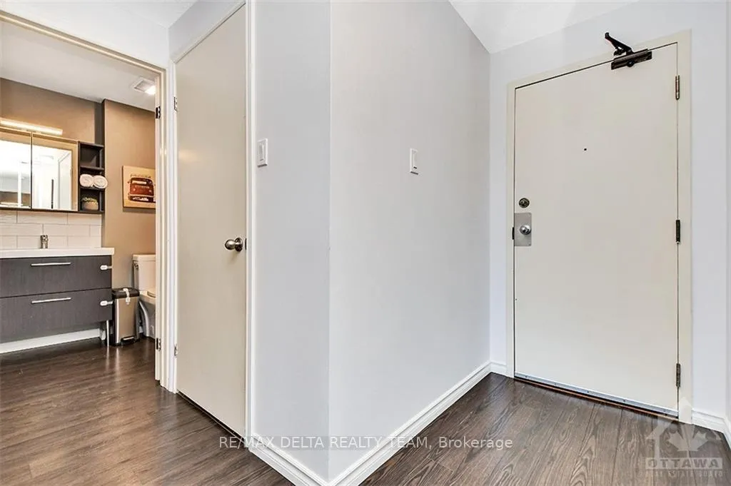 Photo 5 of Unit 412, 6376 Bilberry Drive, Ottawa, Orleans Wood — HOMEH