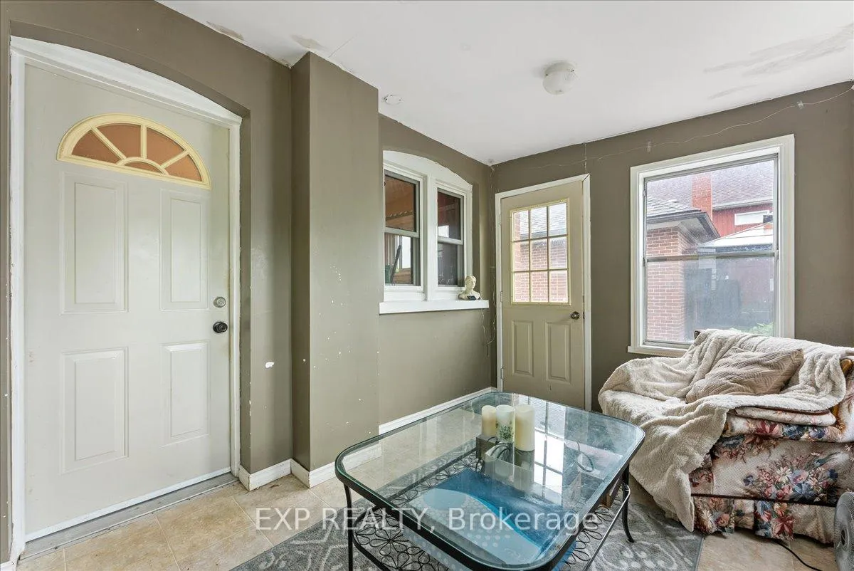 Photo 26 of 225 Mcgill Street, Peterborough, Otonabee Ward 1 — HOMEH