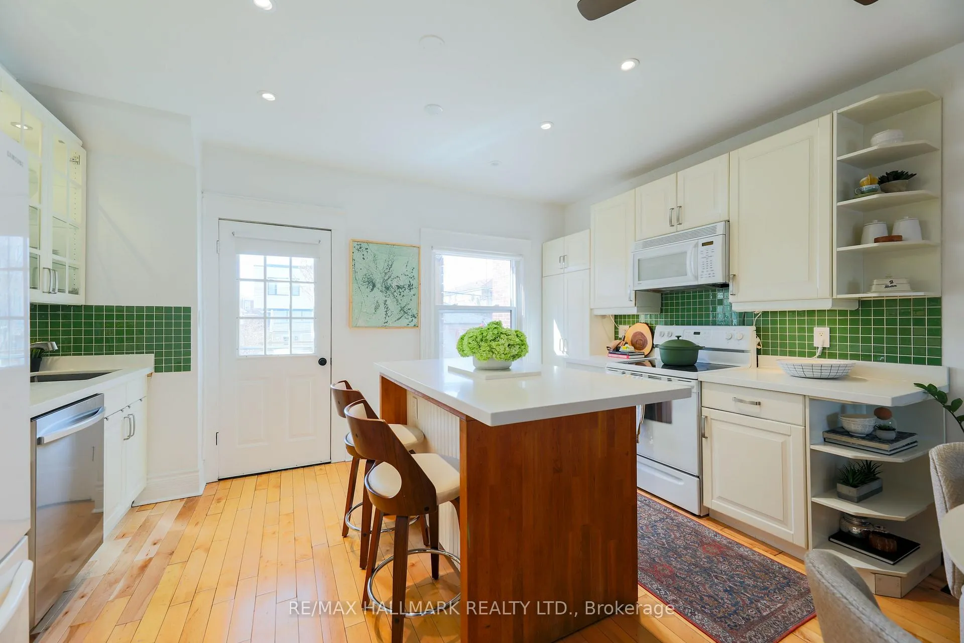 Photo 10 of 134 Cedric Avenue, Toronto, Oakwood Village — HOMEH