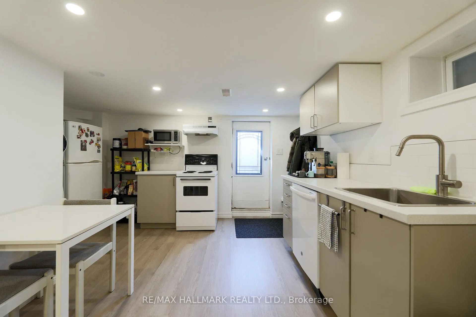 Photo 21 of 134 Cedric Avenue, Toronto, Oakwood Village — HOMEH