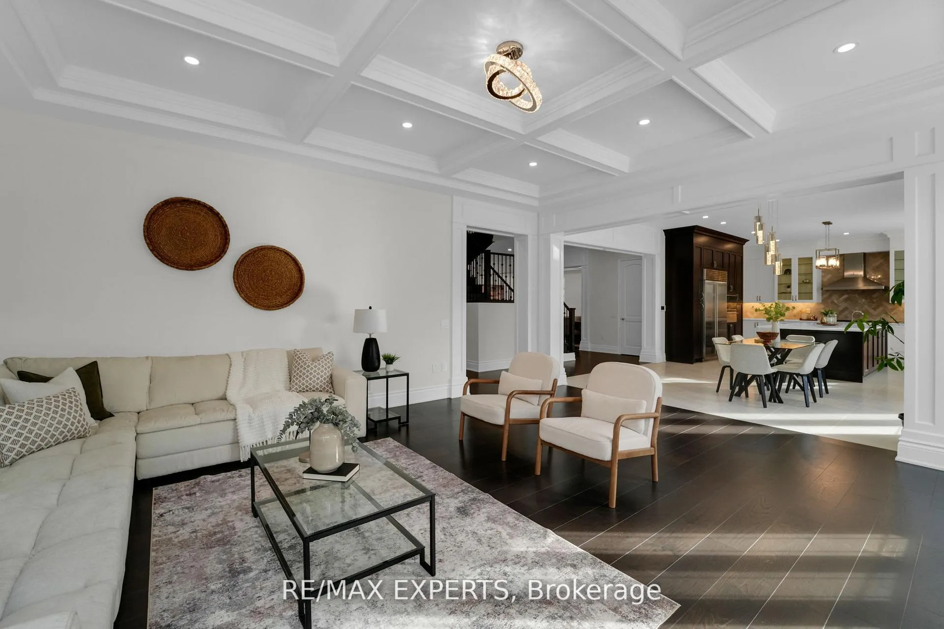 Photo 18 of 136 Lady Jessica Drive, Vaughan, Patterson — HOMEH