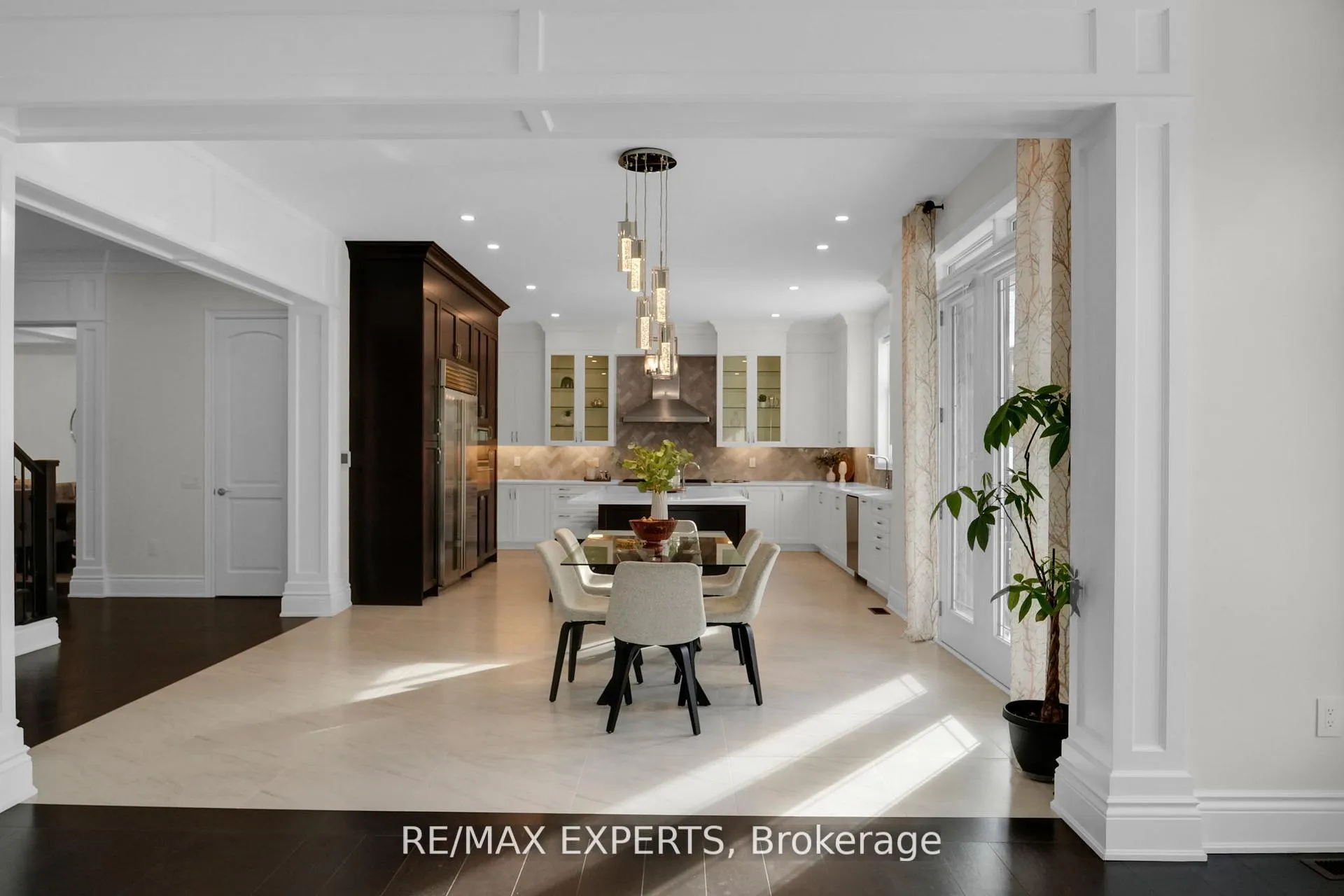Photo 19 of 136 Lady Jessica Drive, Vaughan, Patterson — HOMEH