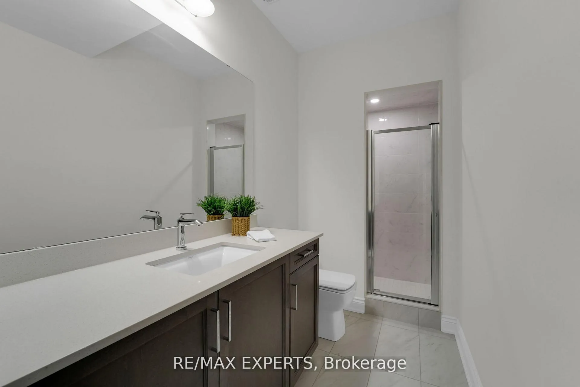Photo 42 of 136 Lady Jessica Drive, Vaughan, Patterson — HOMEH