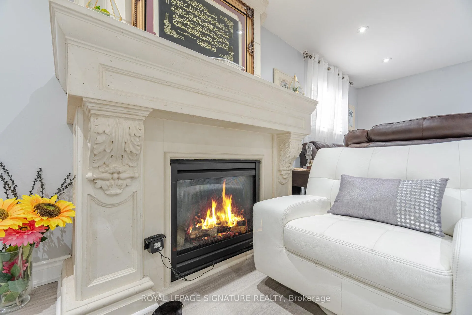 Photo 10 of 574 Antigua Crescent, Oshawa, Northglen — HOMEH