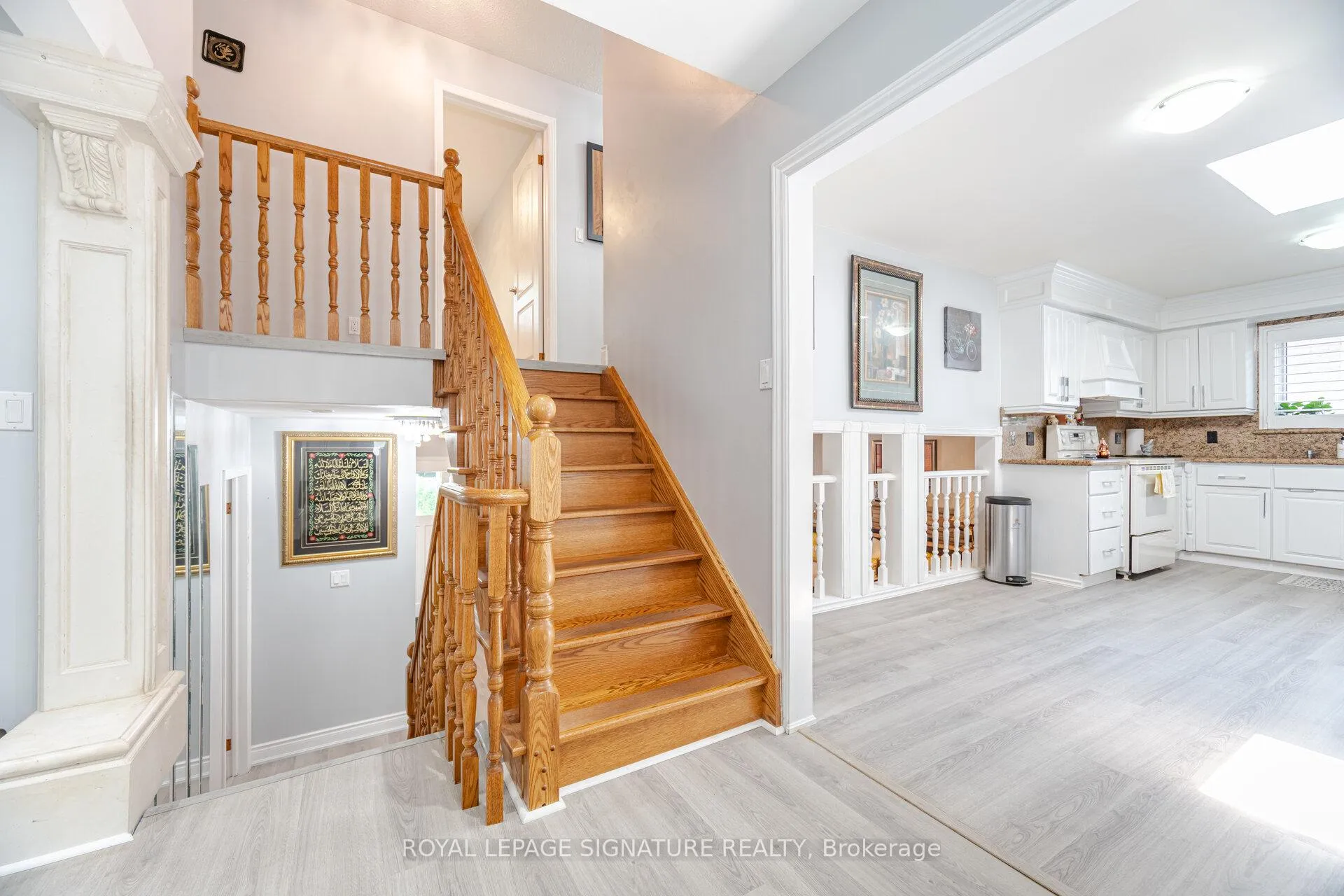 Photo 19 of 574 Antigua Crescent, Oshawa, Northglen — HOMEH