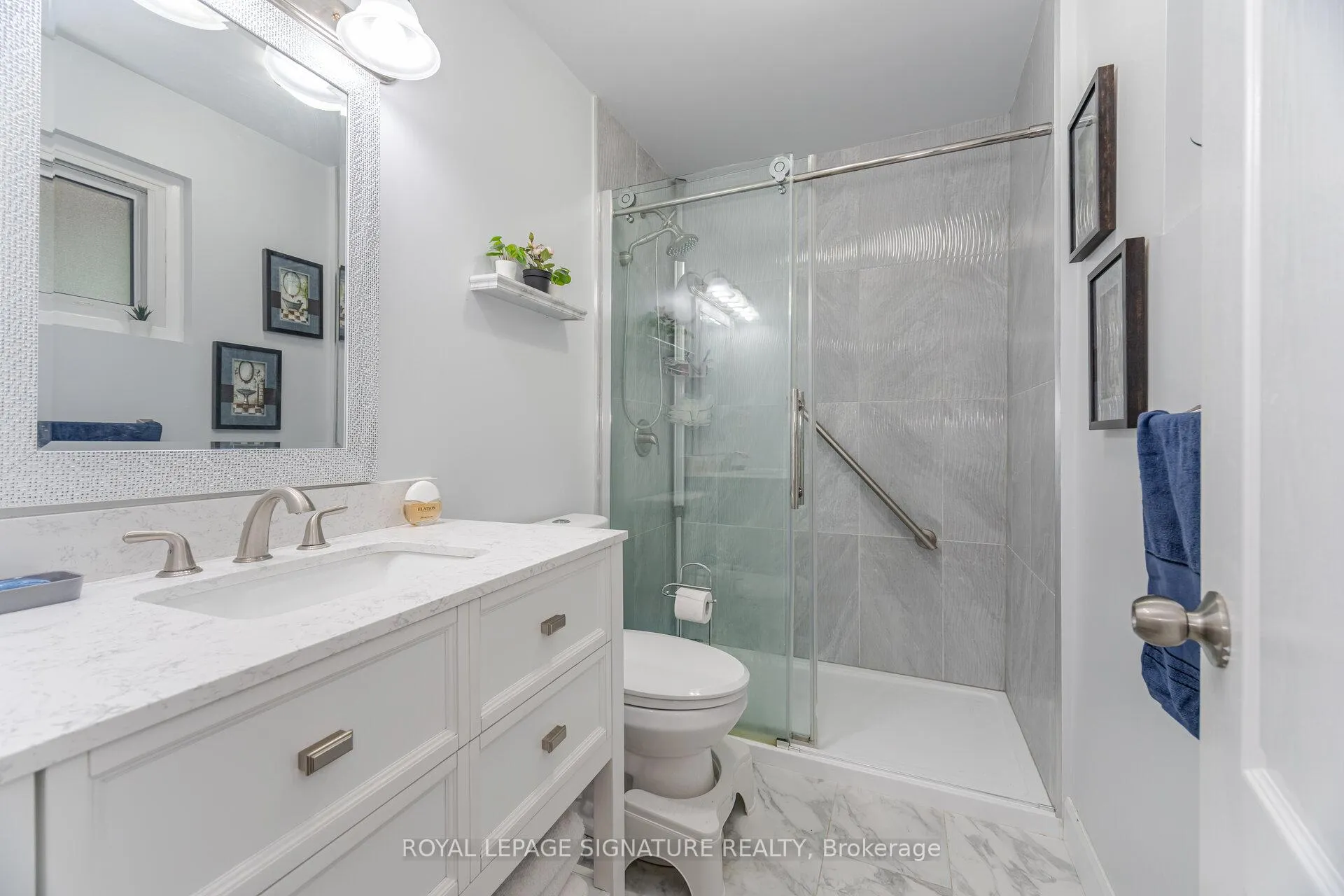 Photo 33 of 574 Antigua Crescent, Oshawa, Northglen — HOMEH