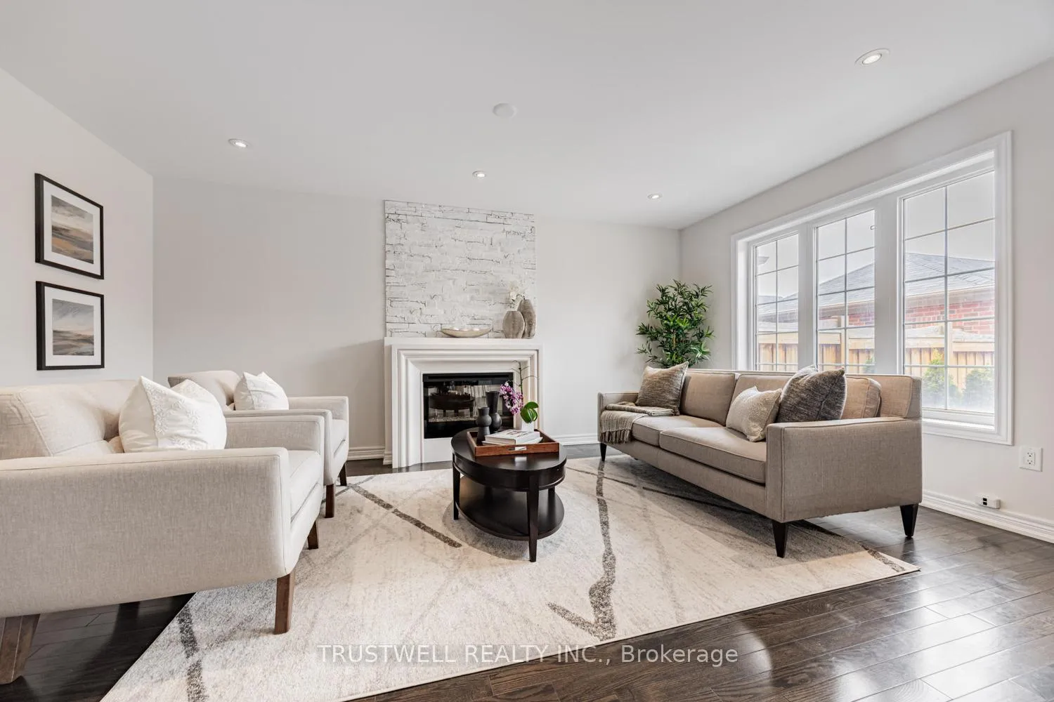 Photo 17 of 9154 Dufferin Street, Vaughan, Patterson — HOMEH