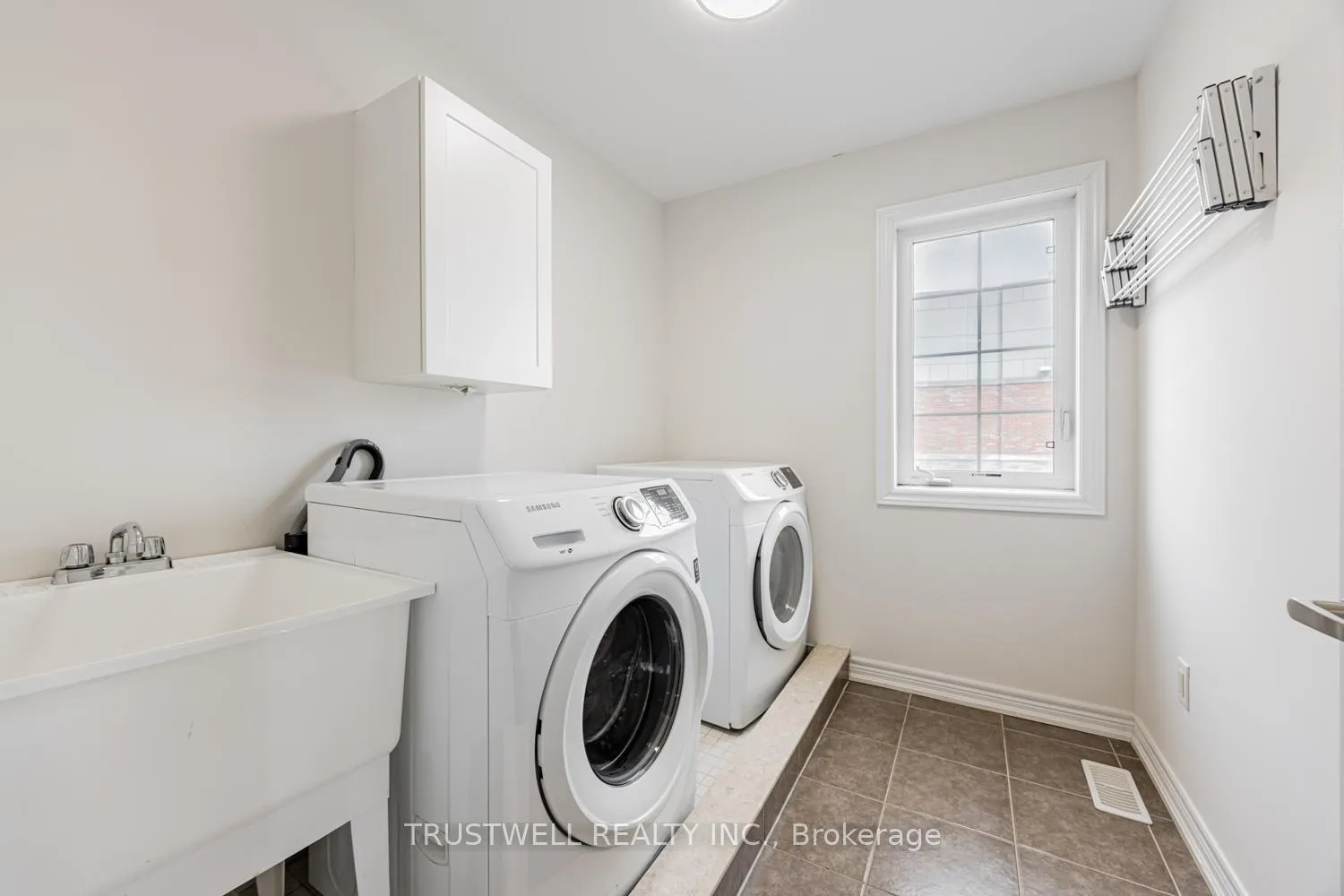 Photo 29 of 9154 Dufferin Street, Vaughan, Patterson — HOMEH