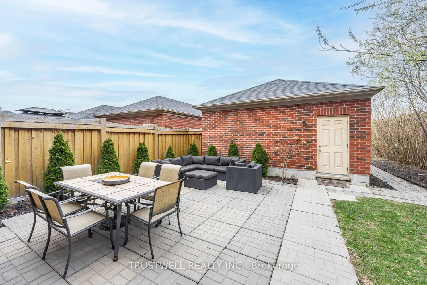 Photo 33 of 9154 Dufferin Street, Vaughan, Patterson — HOMEH