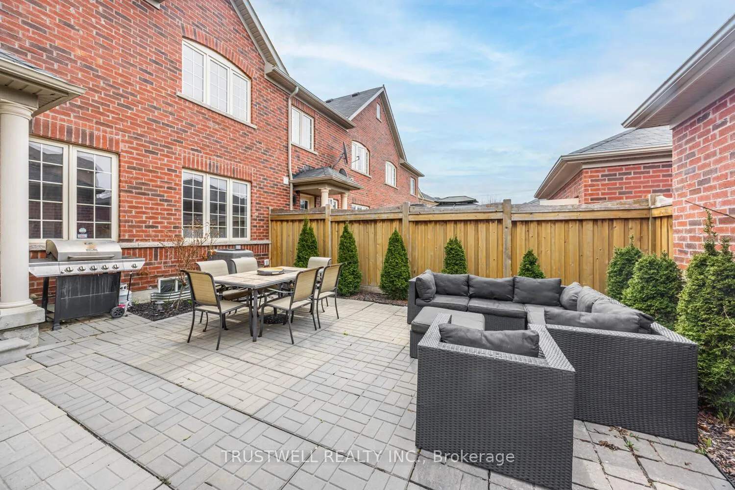 Photo 35 of 9154 Dufferin Street, Vaughan, Patterson — HOMEH