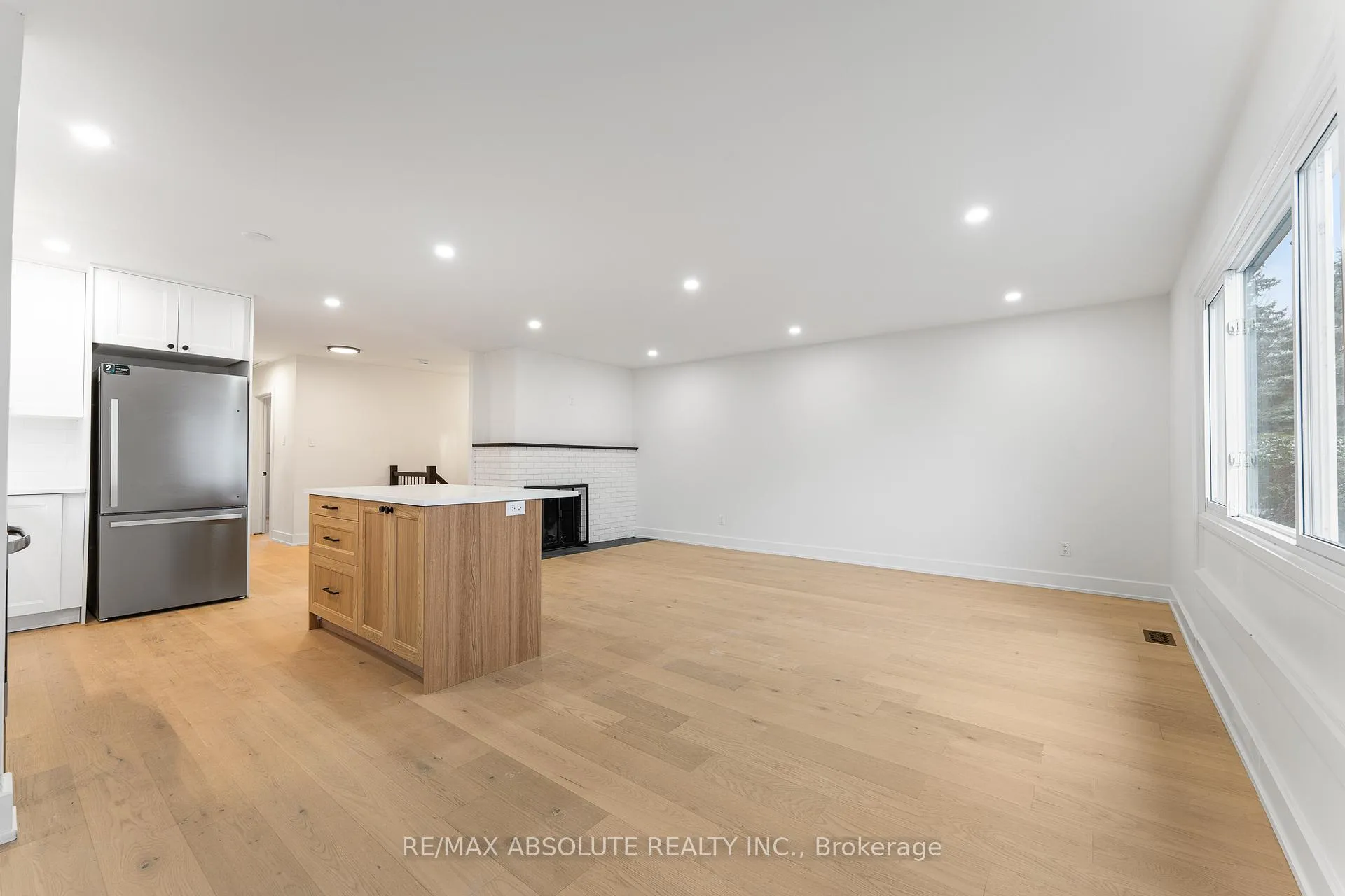 Photo 13 of 14 Mulvagh Avenue, Ottawa, Borden Farm/Stewart Farm/Carleton Heights/Parkwood Hills — HOMEH