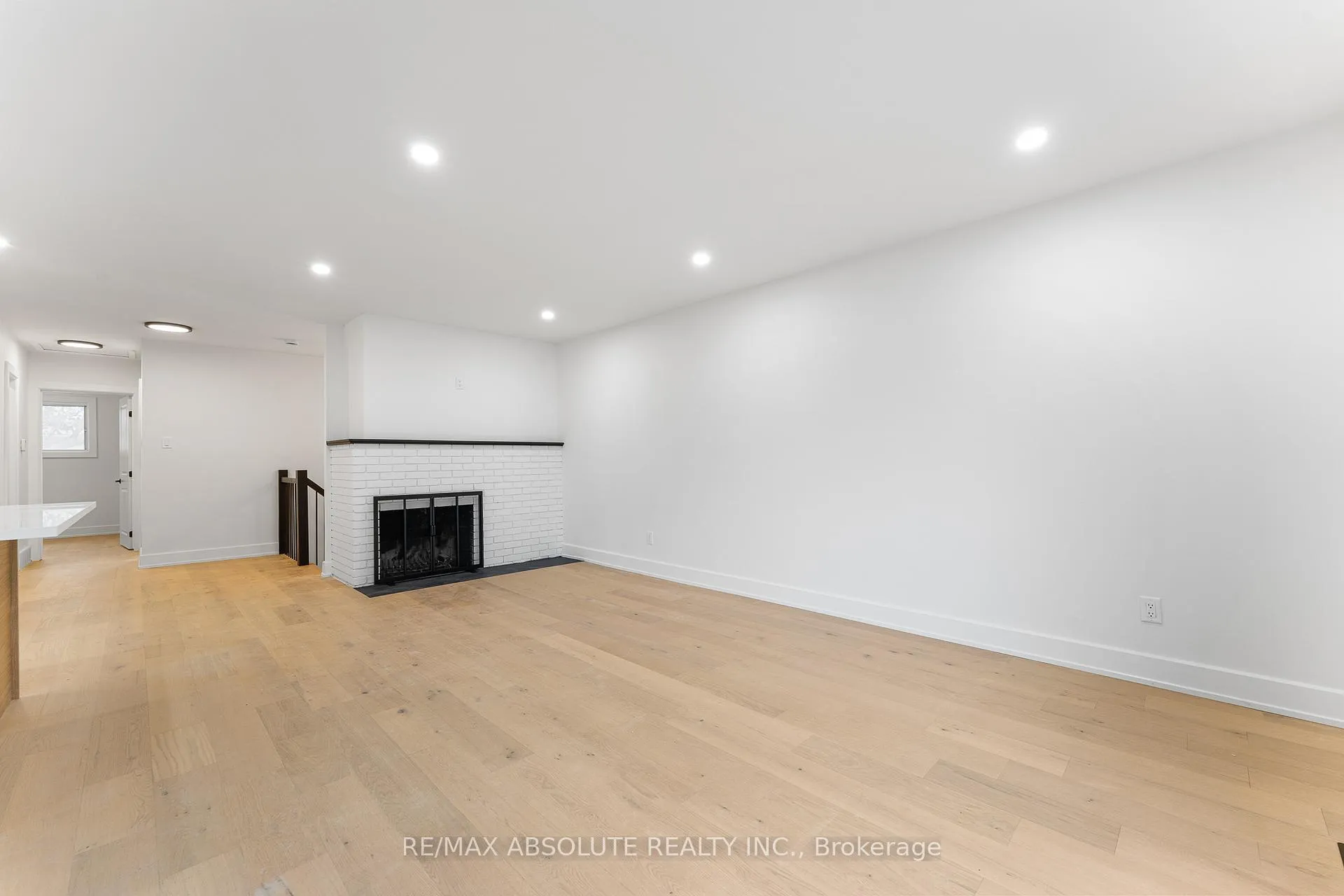 Photo 16 of 14 Mulvagh Avenue, Ottawa, Borden Farm/Stewart Farm/Carleton Heights/Parkwood Hills — HOMEH
