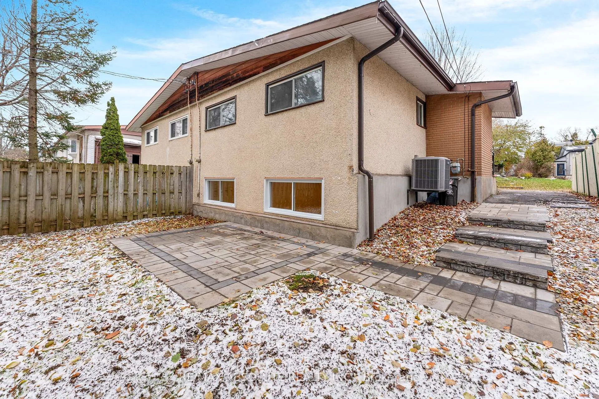 Photo 32 of 14 Mulvagh Avenue, Ottawa, Borden Farm/Stewart Farm/Carleton Heights/Parkwood Hills — HOMEH