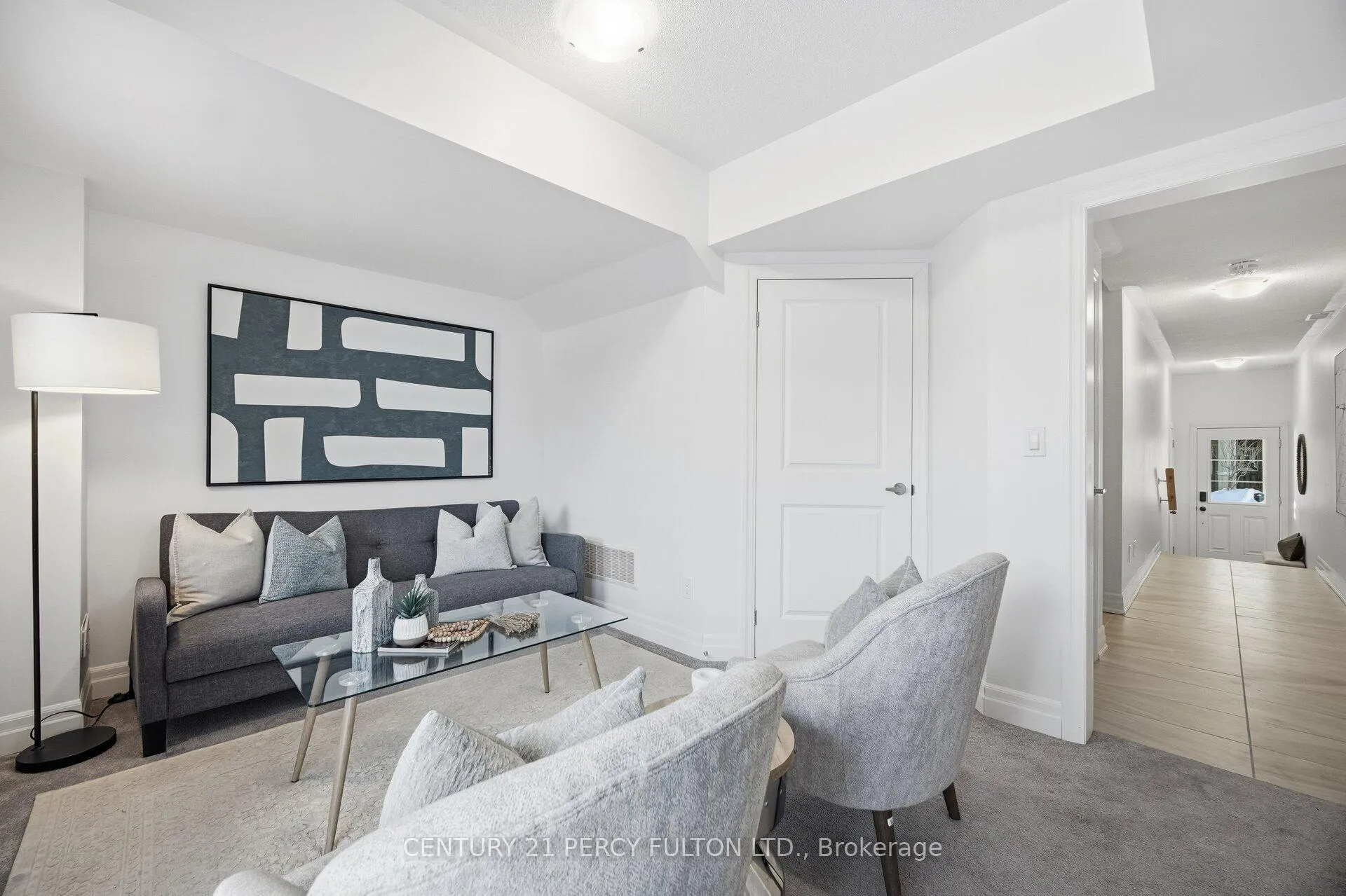 Photo 6 of Unit 2, 384 Arctic Red Drive, Oshawa, Windfields — HOMEH