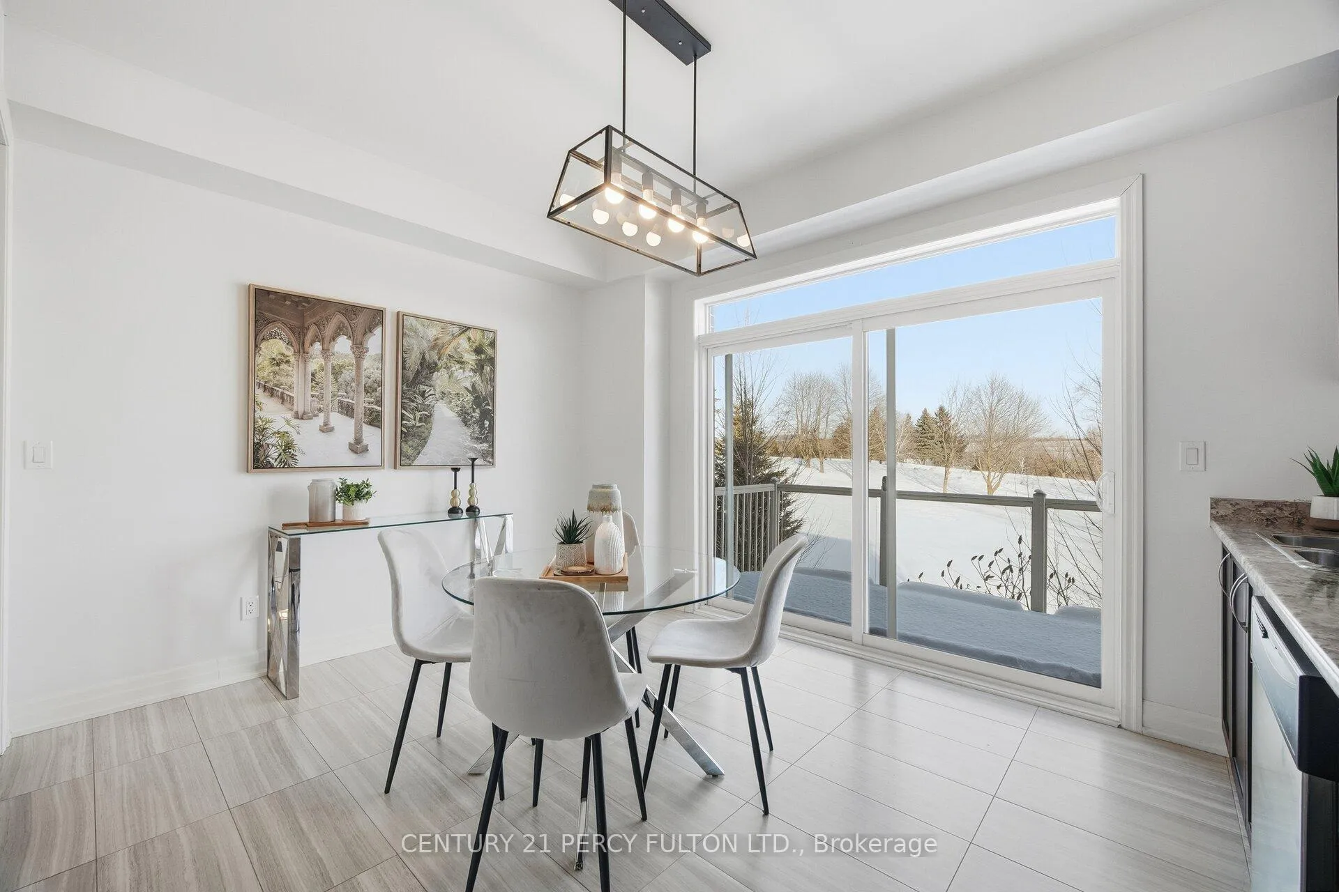 Photo 14 of Unit 2, 384 Arctic Red Drive, Oshawa, Windfields — HOMEH