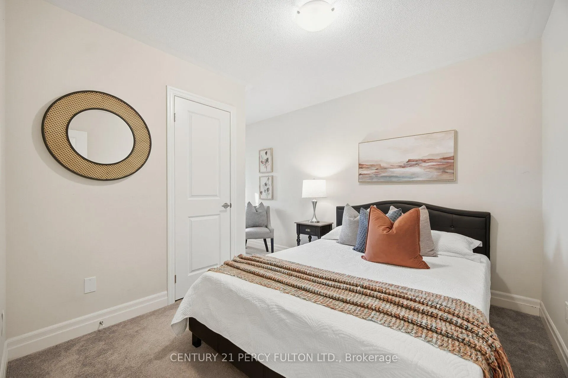 Photo 26 of Unit 2, 384 Arctic Red Drive, Oshawa, Windfields — HOMEH