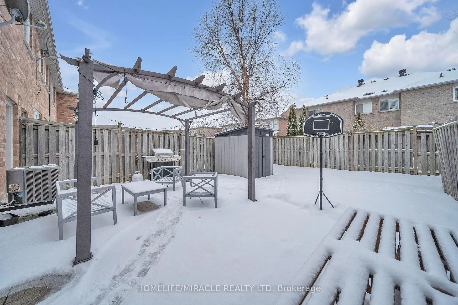 Photo 22 of 279 Van Allen Gate, Milton, Dempsey — HOMEH