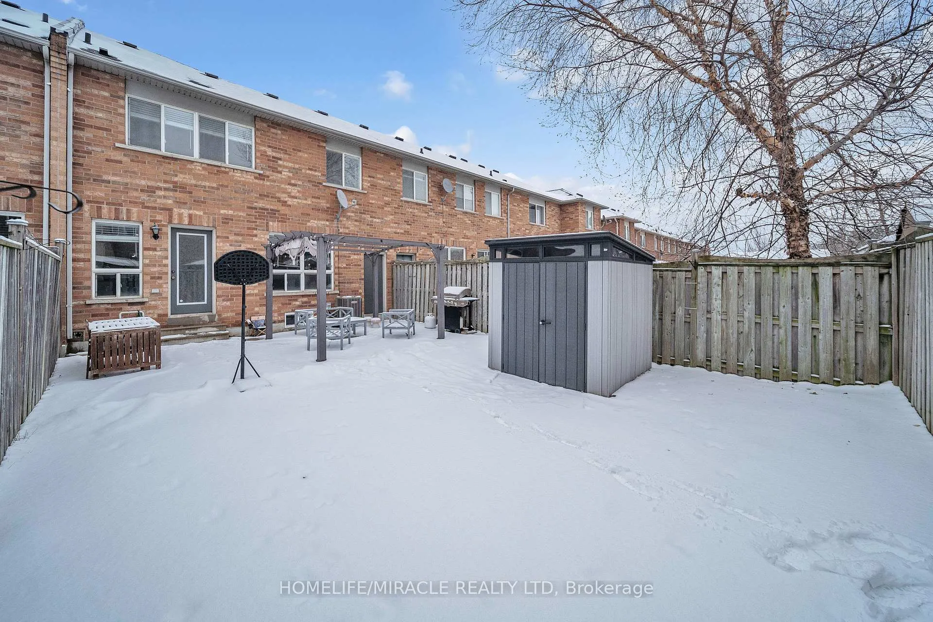 Photo 23 of 279 Van Allen Gate, Milton, Dempsey — HOMEH