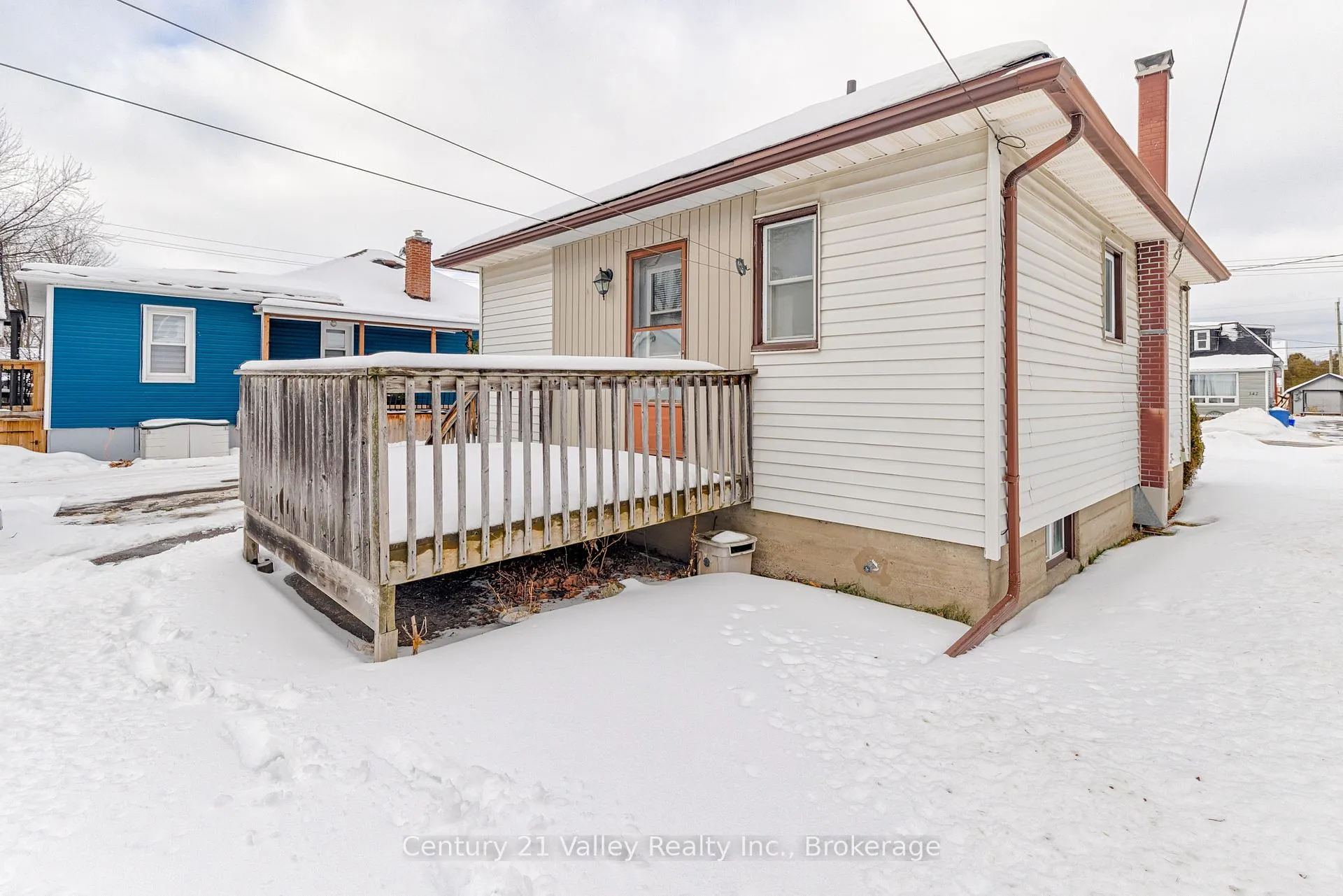 Photo 2 of 347 Joffre Avenue, Renfrew — HOMEH