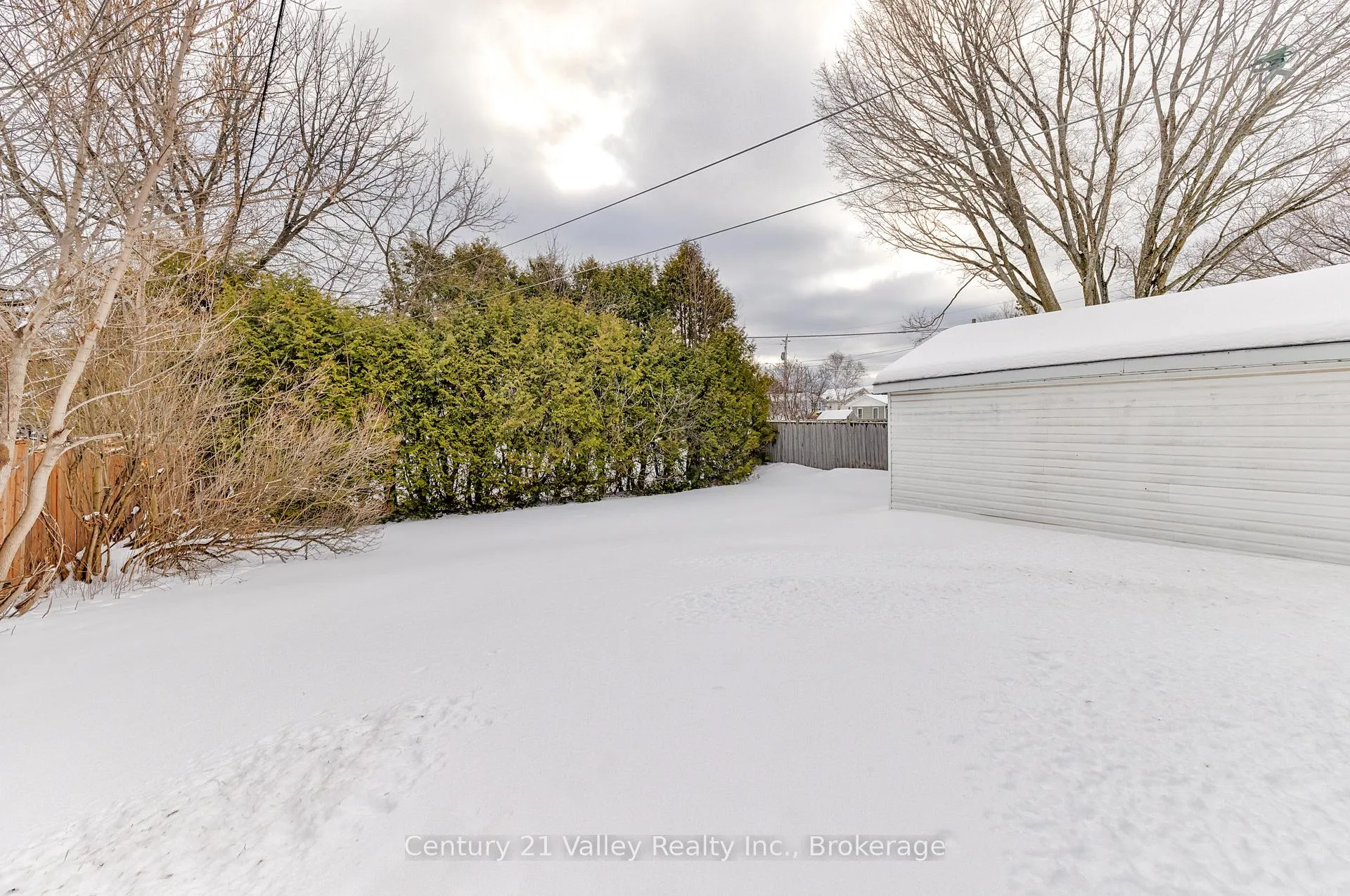 Photo 8 of 347 Joffre Avenue, Renfrew — HOMEH