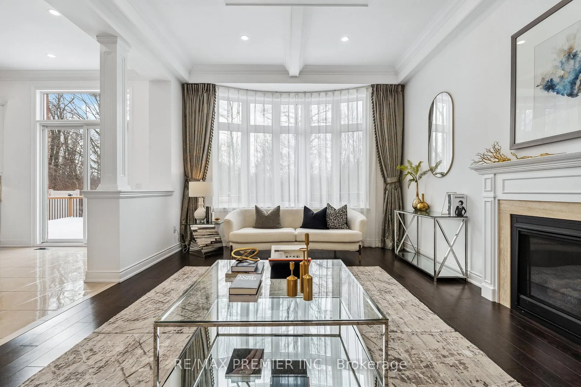 Photo 12 of 76 Heintzman Crescent, Vaughan, Patterson — HOMEH